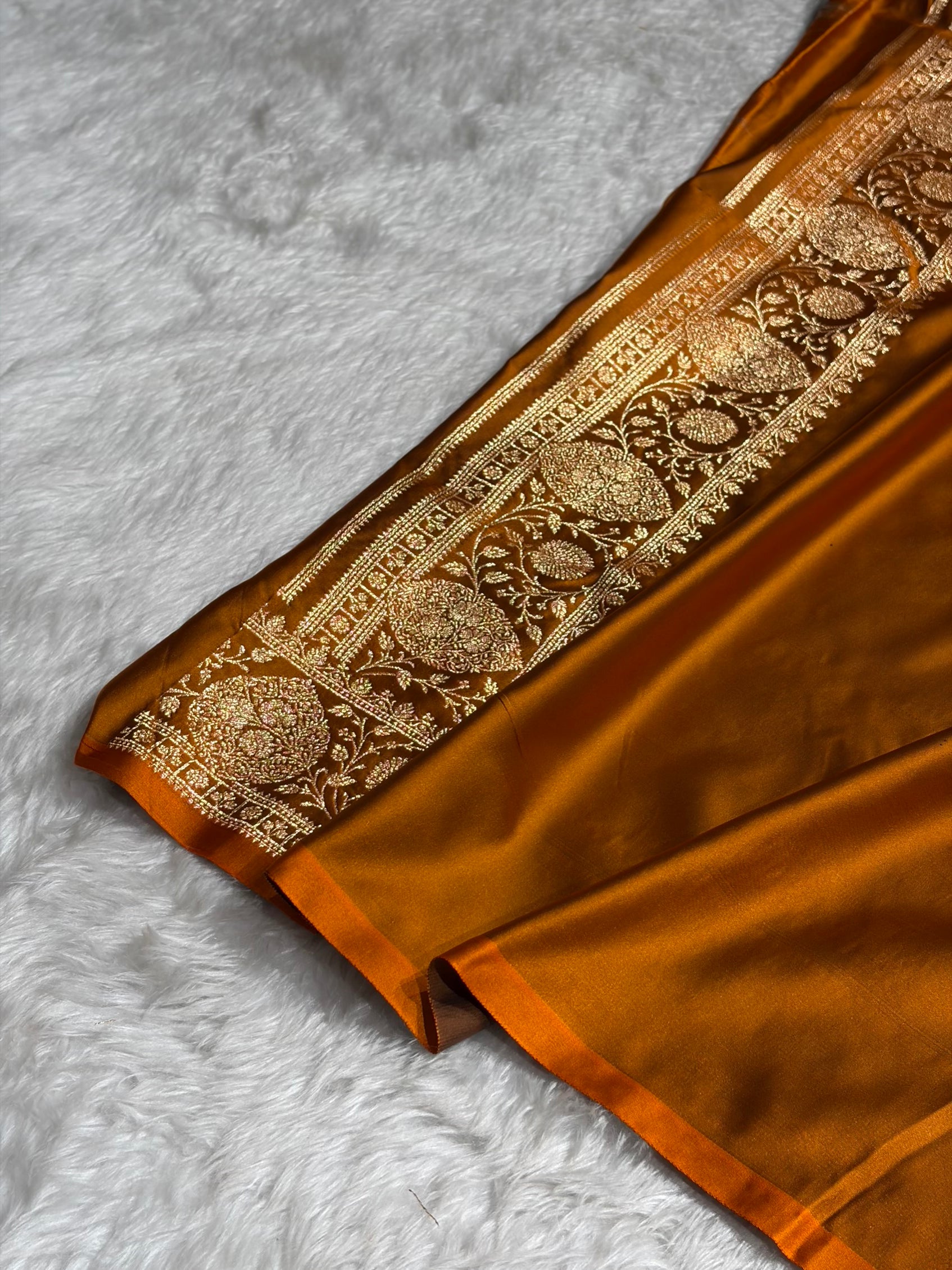 Banarasi Satin Katan Saree With Boota in Rust Shades SK98