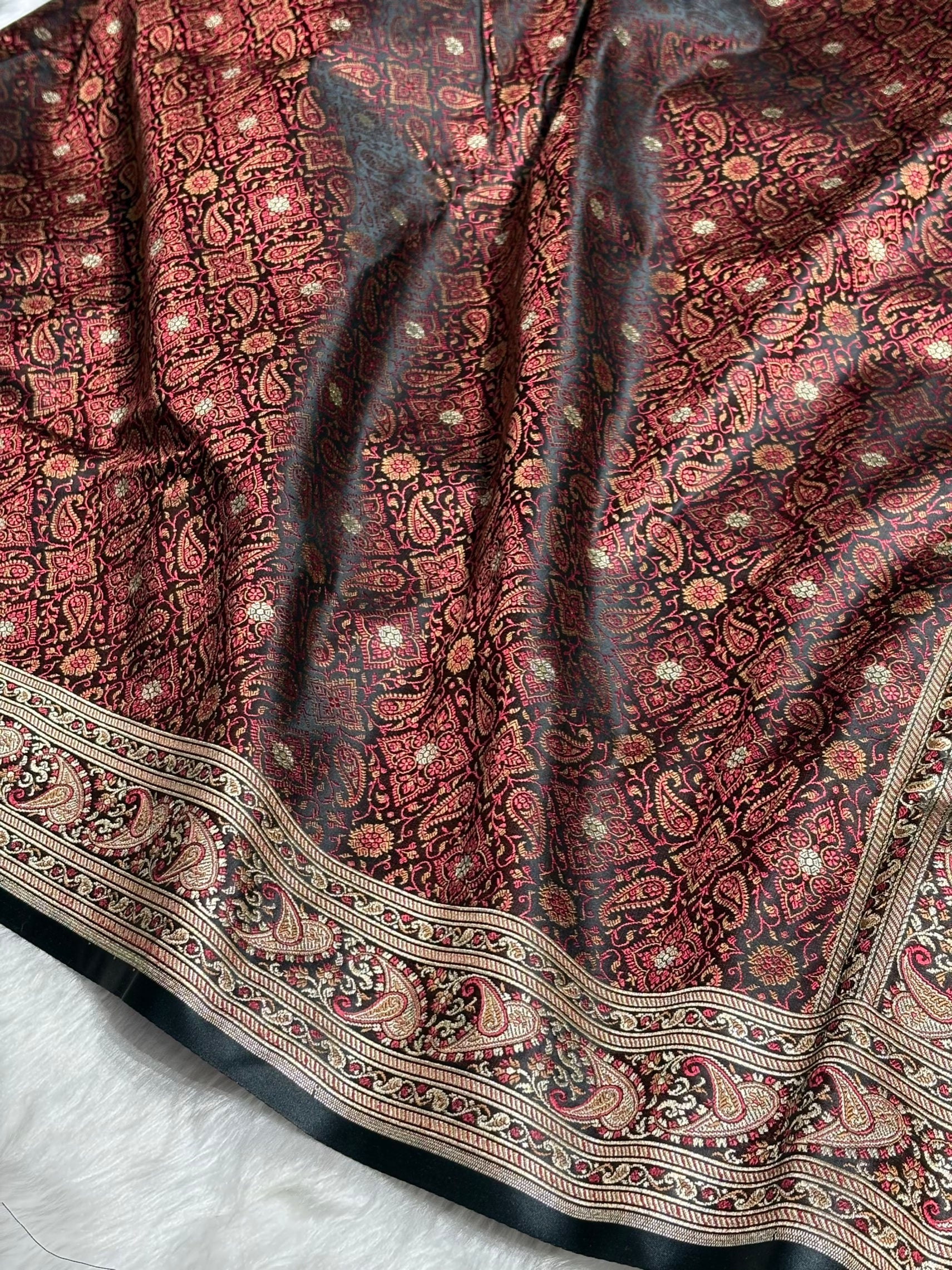 Dark Chocolate Jamawar Tanchoi Jaal Katan Silk Saree SKTM-19