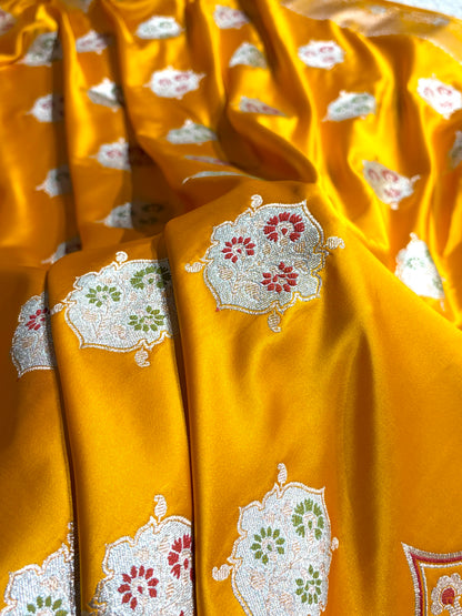 Premium Banarasi Satin Katan Saree Minakari Booti Pattern in Mustard Gold Shades SK138