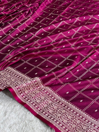 Wine Shades Banarasi With Floral Border Mashru Silk Saree MSM-124