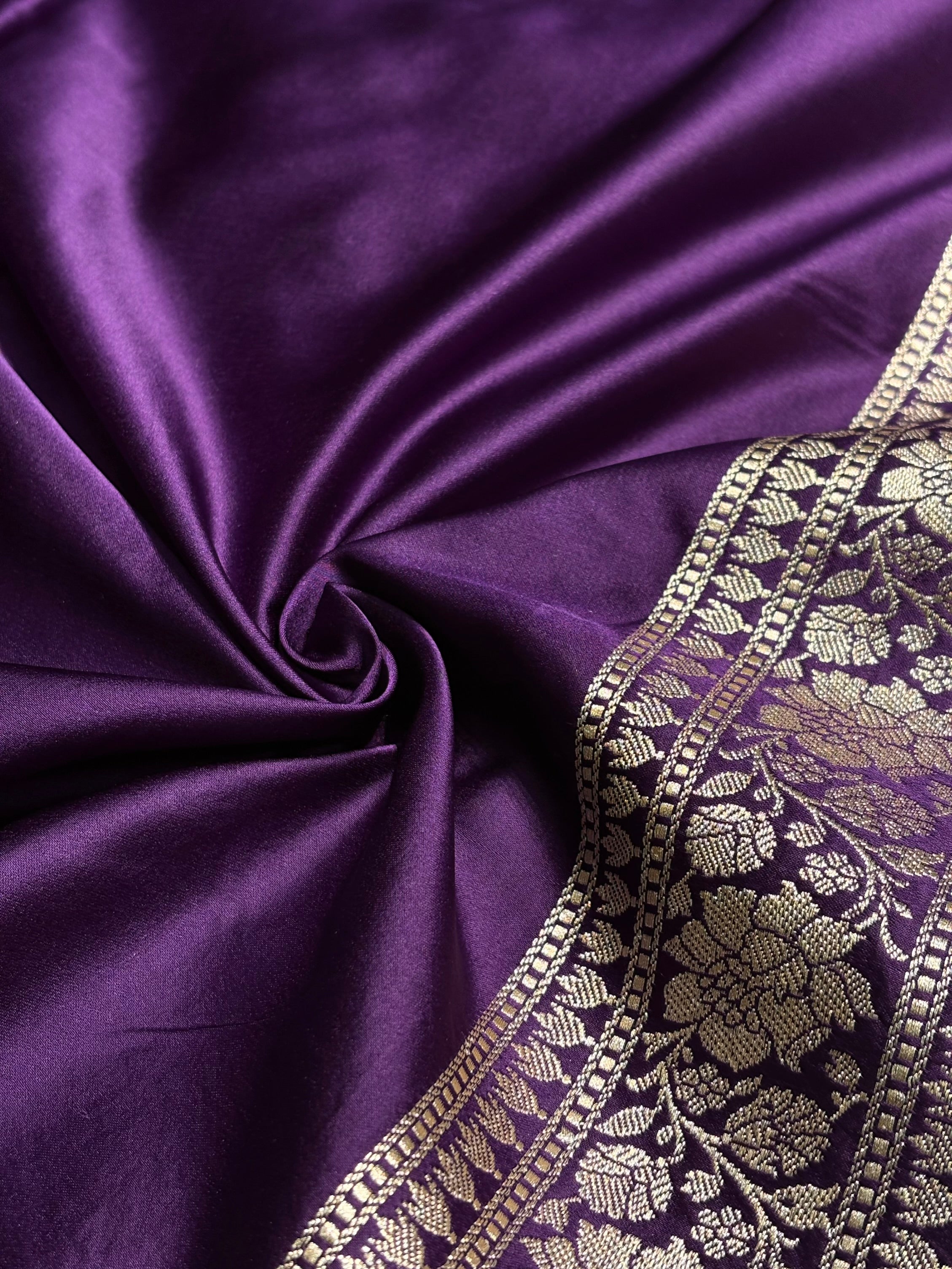 Dark Purple Shades Boota Mashru Silk Saree MS24