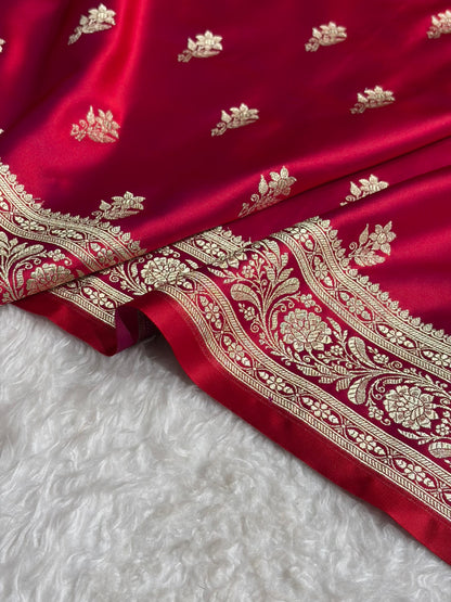Magentic Red Shades Banarasi Boota Pattern Floral Mashru Silk Saree MSM-120