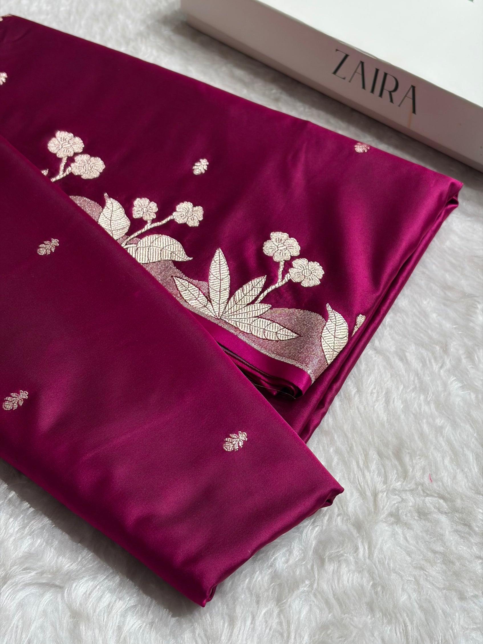 Wine Shade With Booti Pattern Mashru Silk Saree