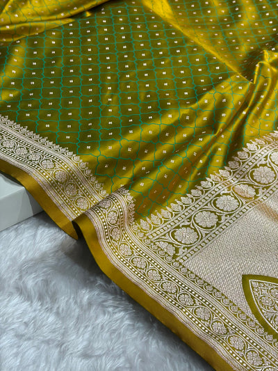 Mehendi Cross Shades Tanchoi Motif Mashru Silk Saree MST-13