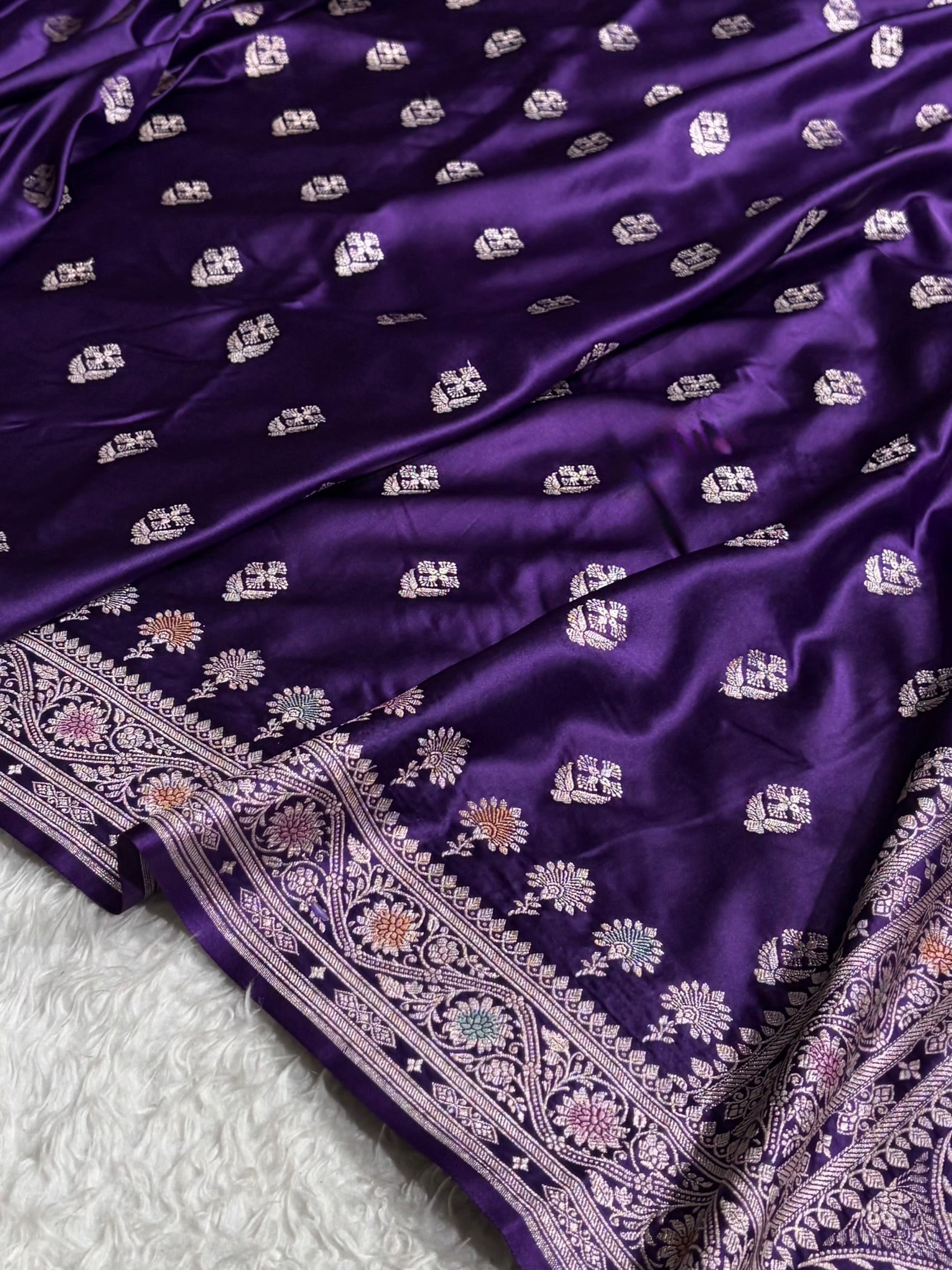 Purple Shades Floral Border Minakari Boota Mashru Silk Saree MS66