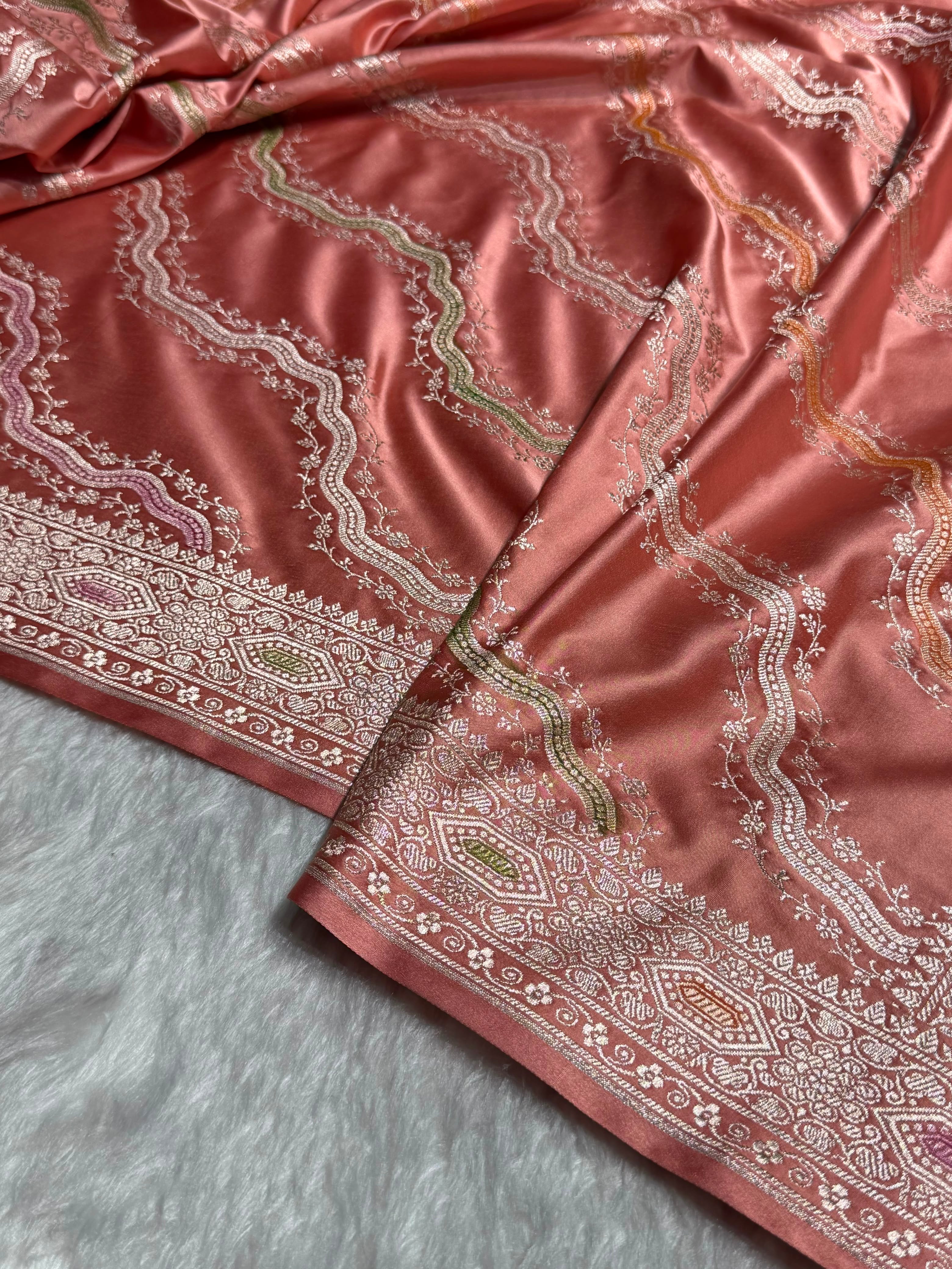 Banarasi Minakari Cross Pattern in Gajiri Shades Mashru Silk Saree MCS93