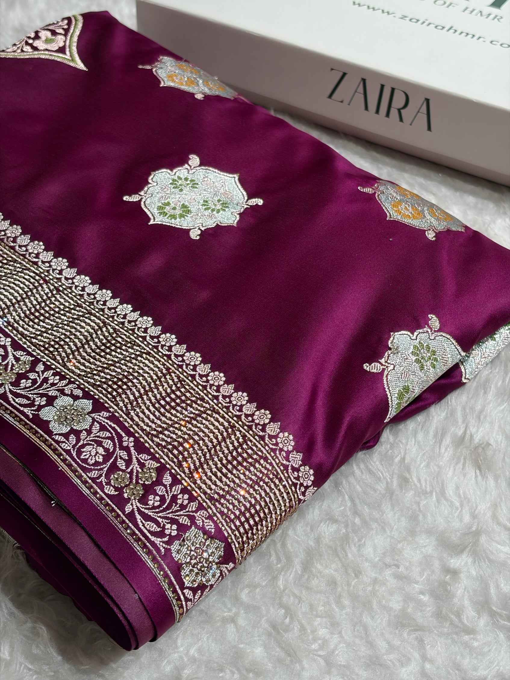 Premium Banarasi Satin Katan Saree Swarovski Work Minakari Booti Pattern in Wine Shades BSK04