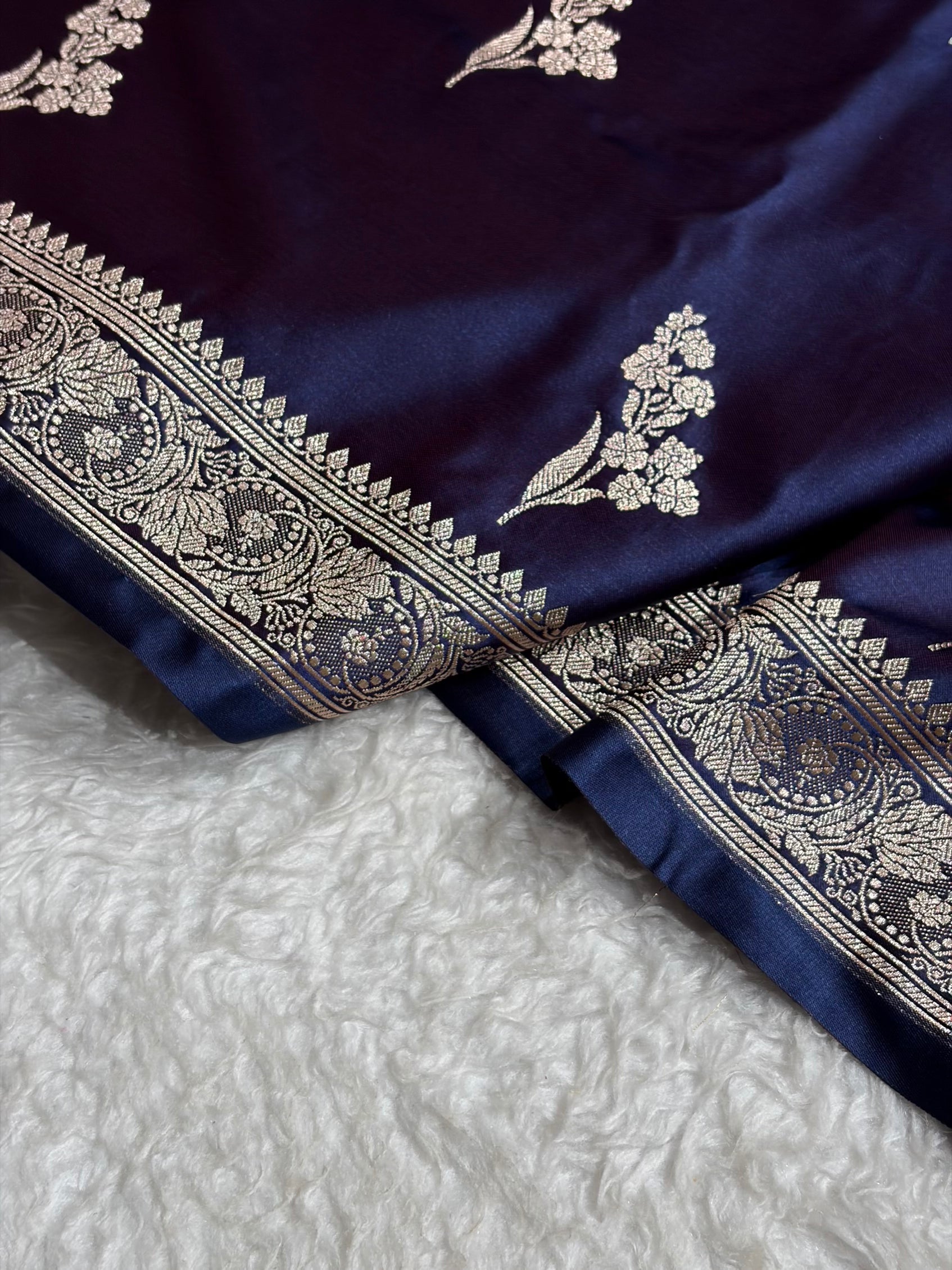 Cross Navy Boota With Floral Border Mashru Silk Saree MSM-97