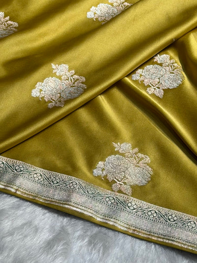 Light Mehandi Sona Rupa Floral Motif Minakari Border Mashru Silk Saree MCS50