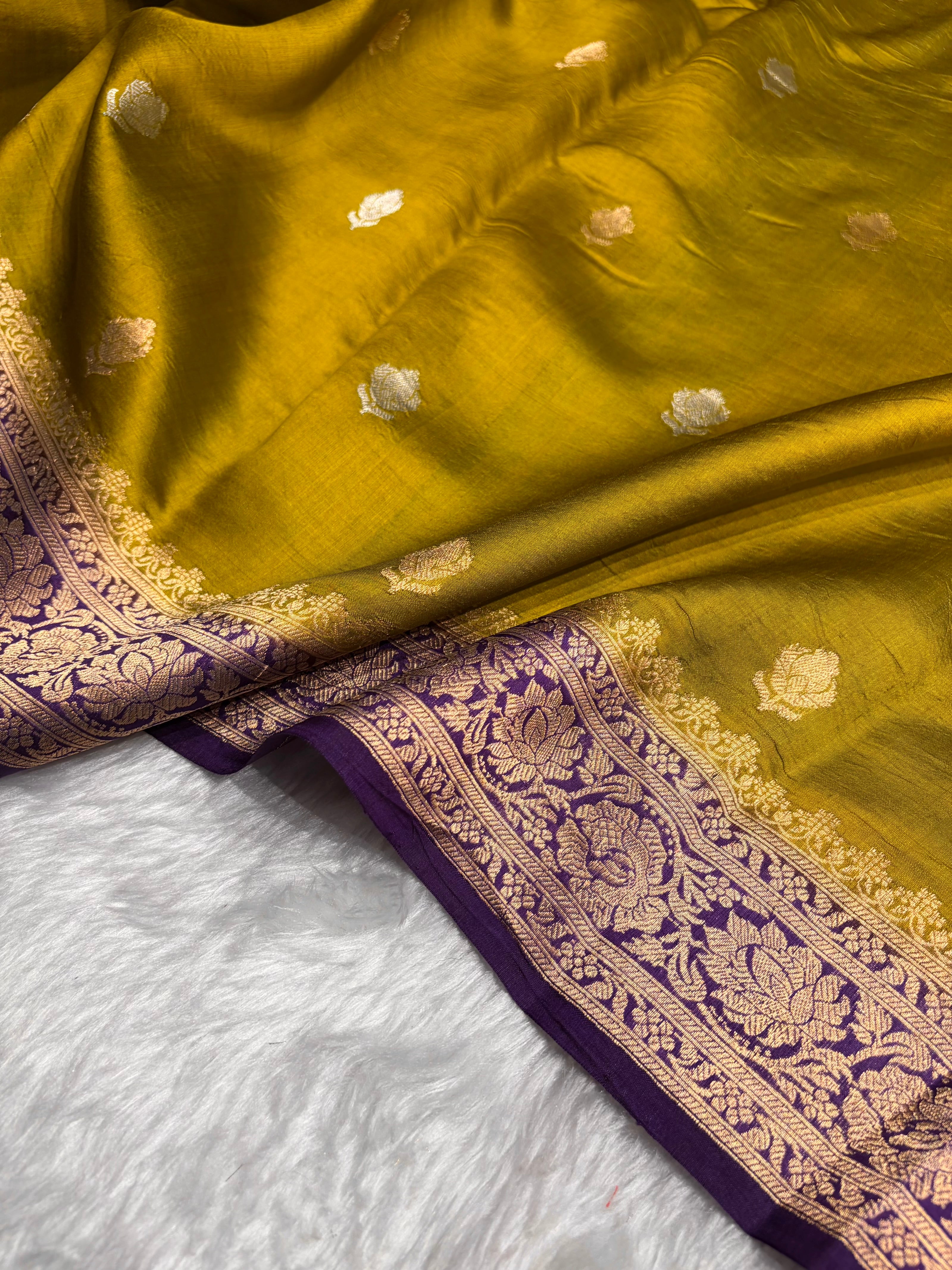 Contrast Mehendi With Purple Shades Boota Handwoven Pure Raw Mango Silk RM-07