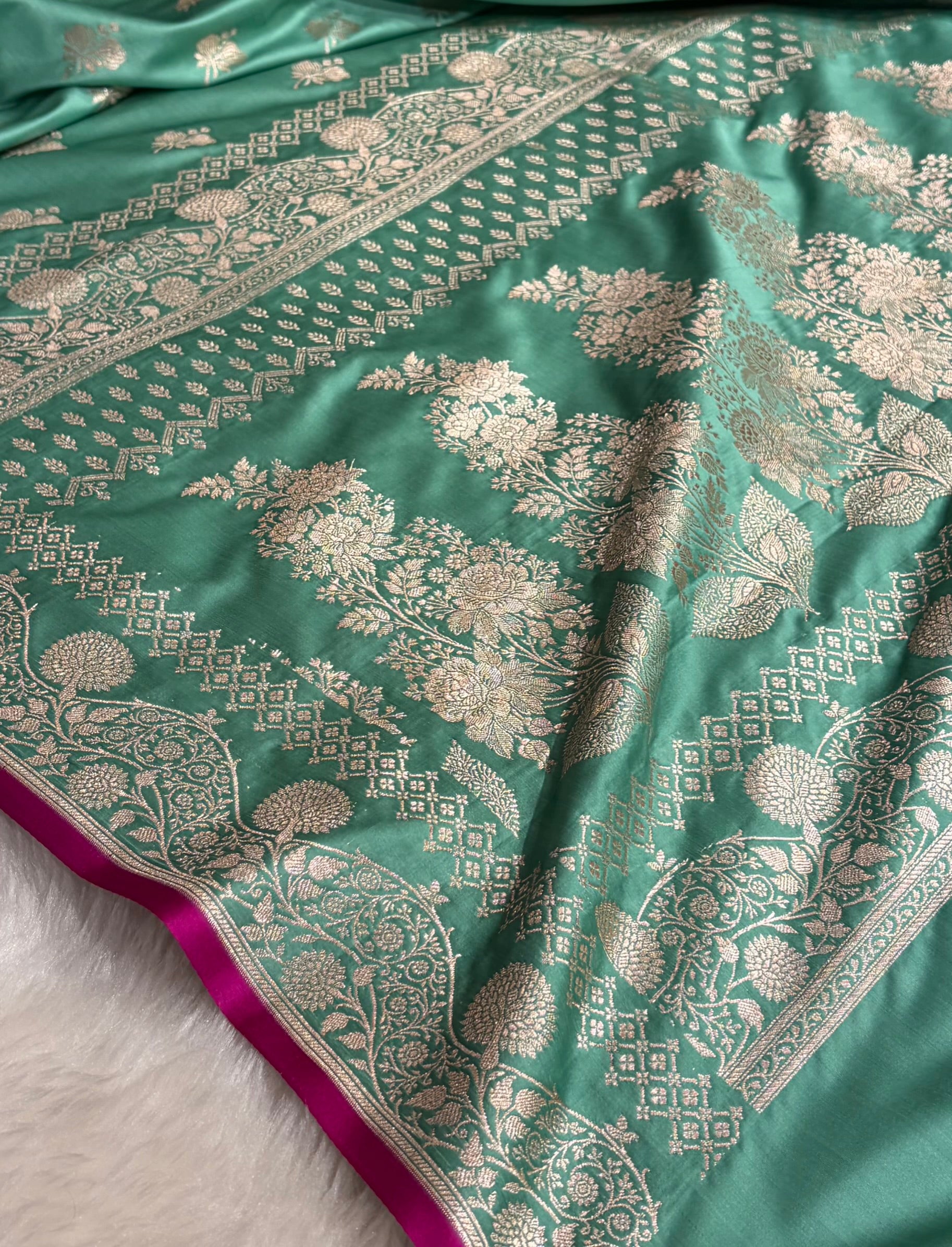 Sea Green Shades Banarasi Boota Pattern Floral Mashru Silk Saree MSM-115