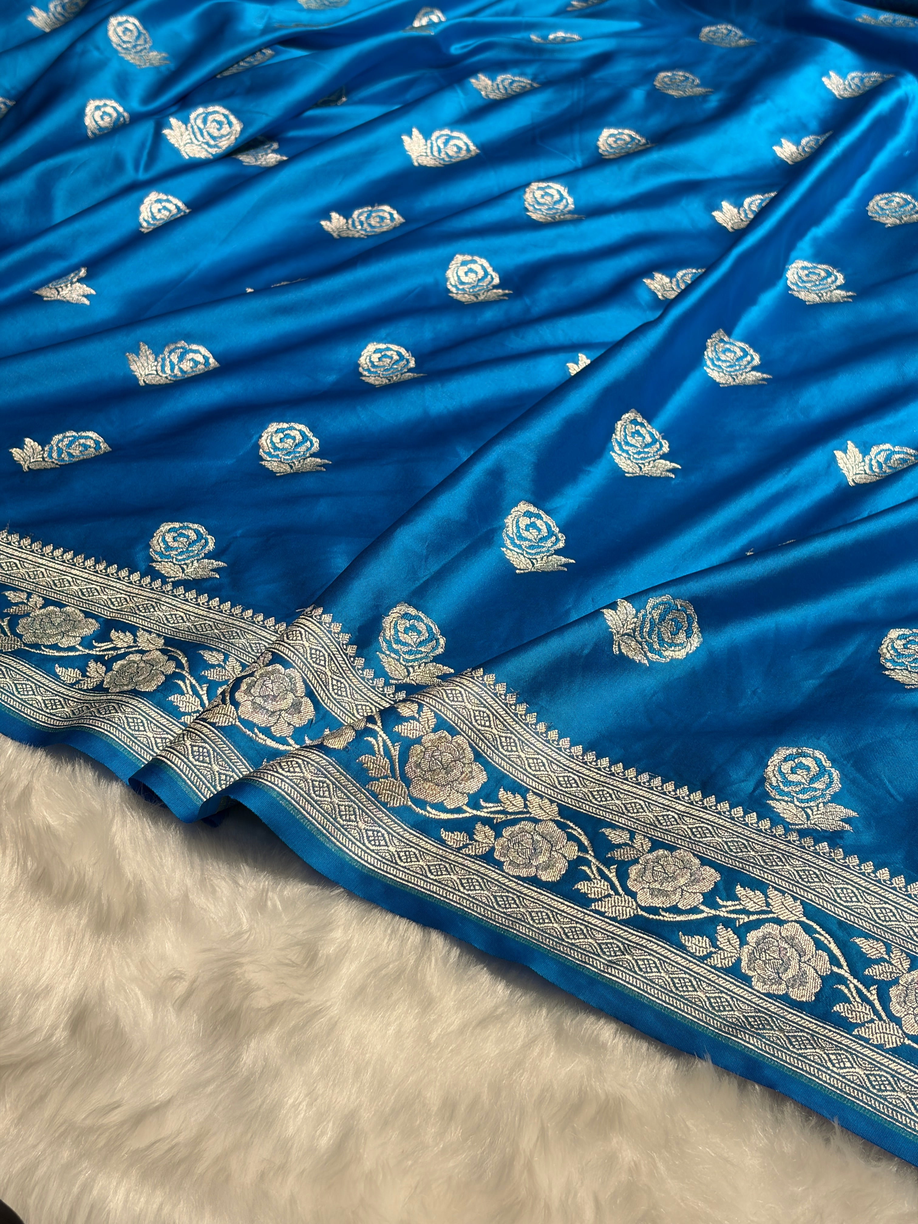 Firozi Rose Motif Mashru Silk Saree MS14