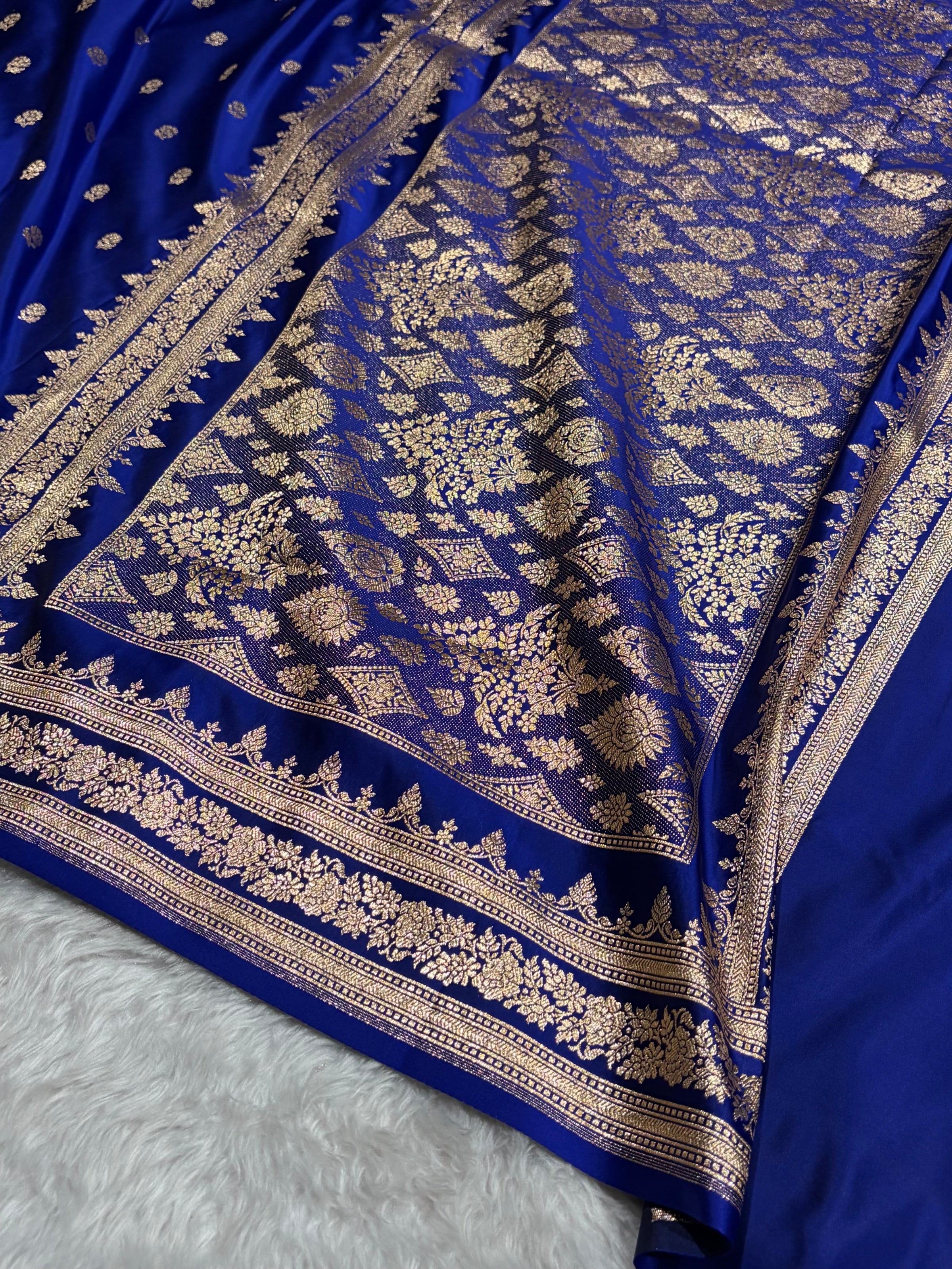 Banarasi Cross Royal Blue Floral Pattern Satin Katan Silk Saree SK76