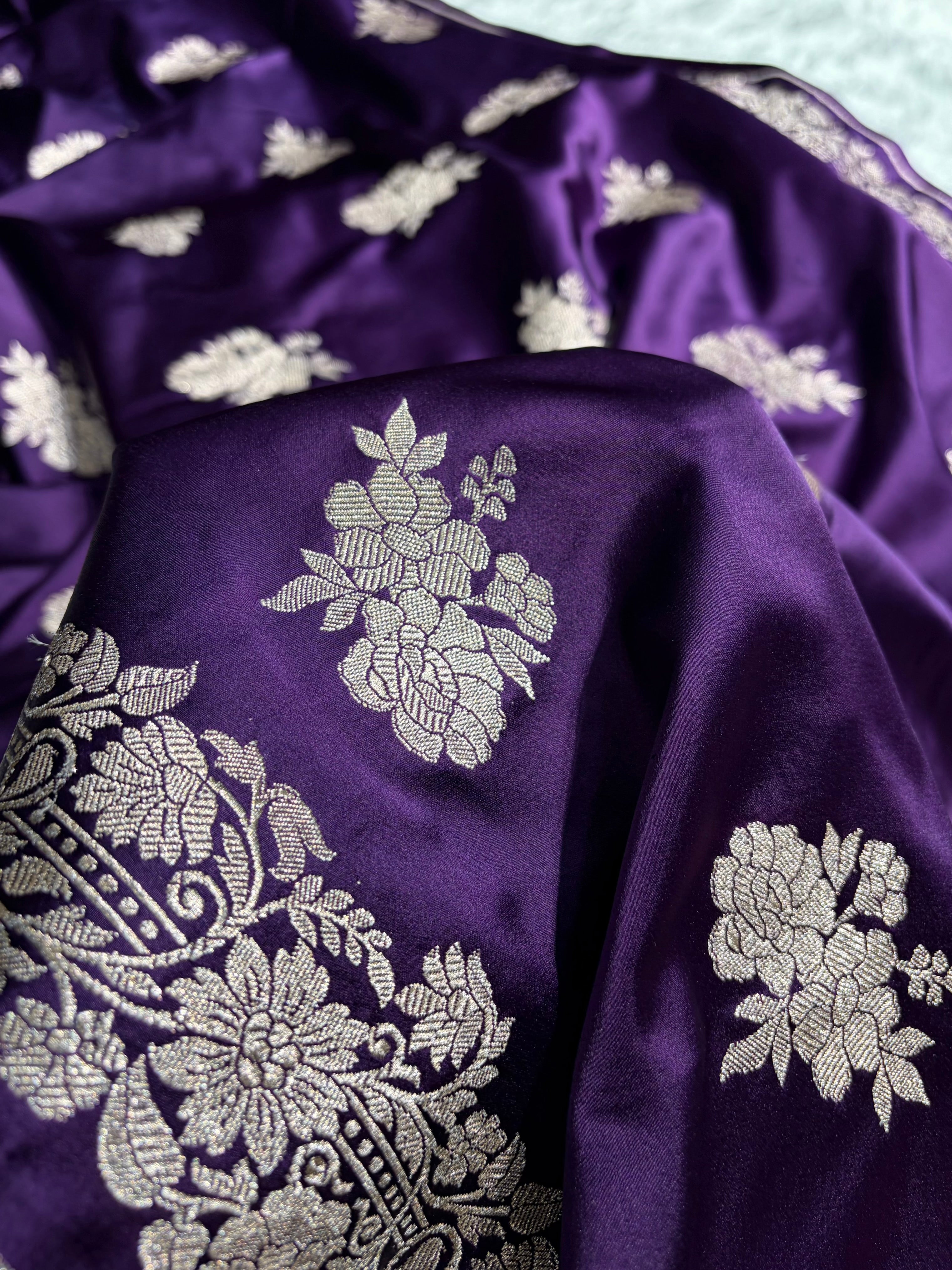 Banarasi Purple Shades Floral Mashru Silk Saree MS90