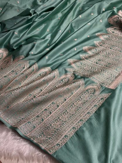 Skirt Border In Turquoise Shades Mashru Silk Saree