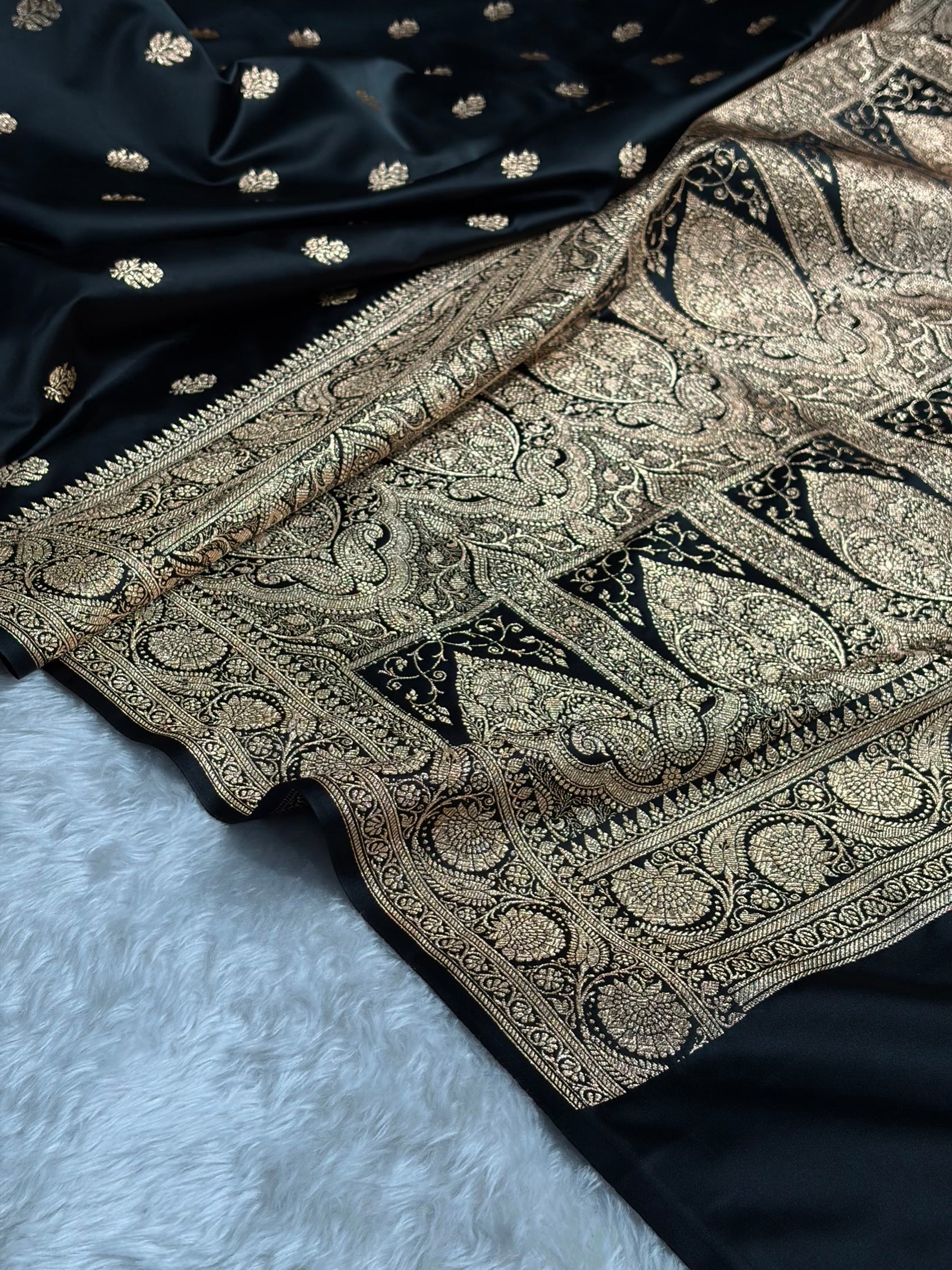 Black Floral Boota Pattern Satin Katan Silk Saree SK71