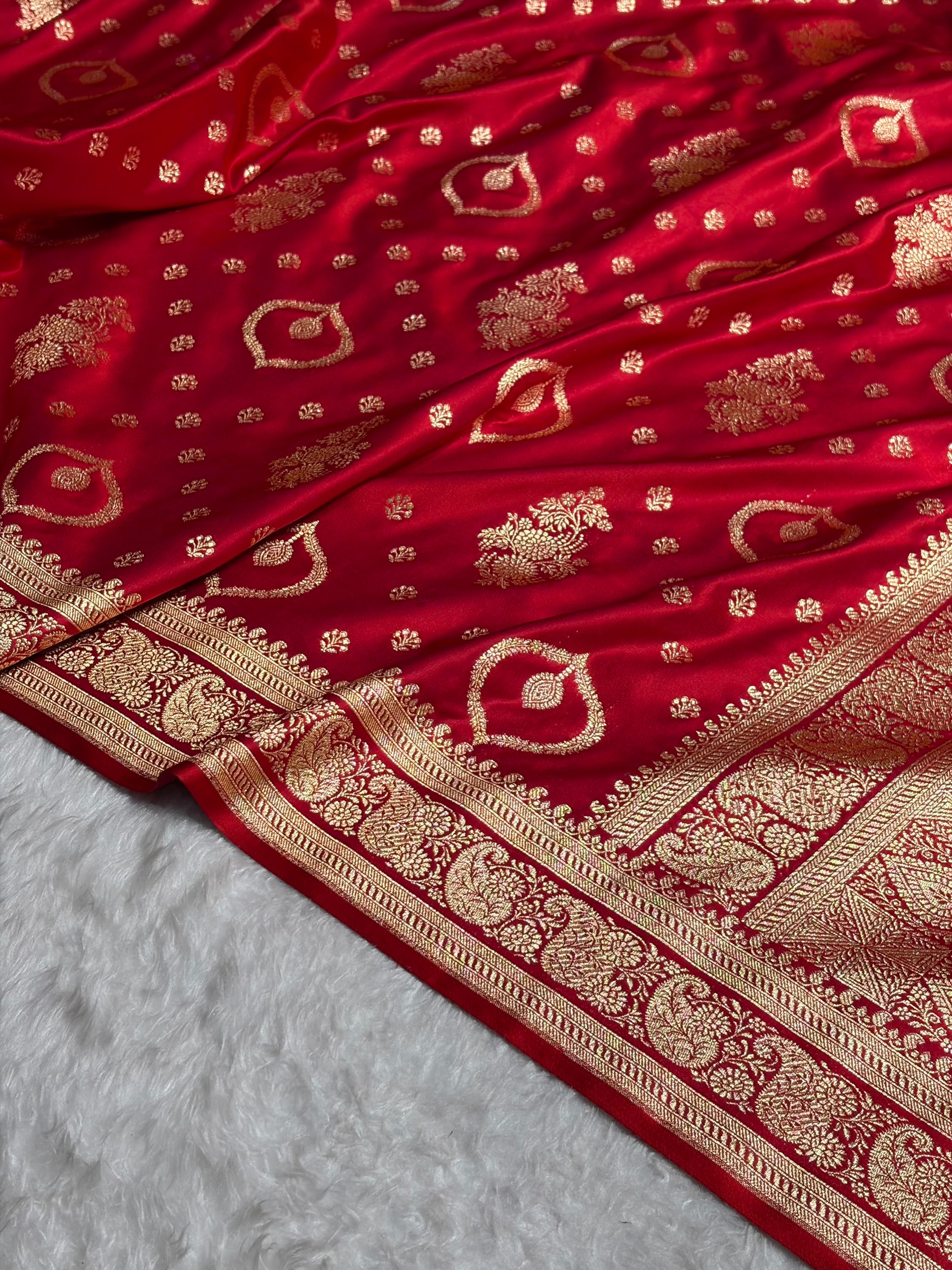 Banarasi Satin Katan Saree With Unique Boota in Red Shades SK92