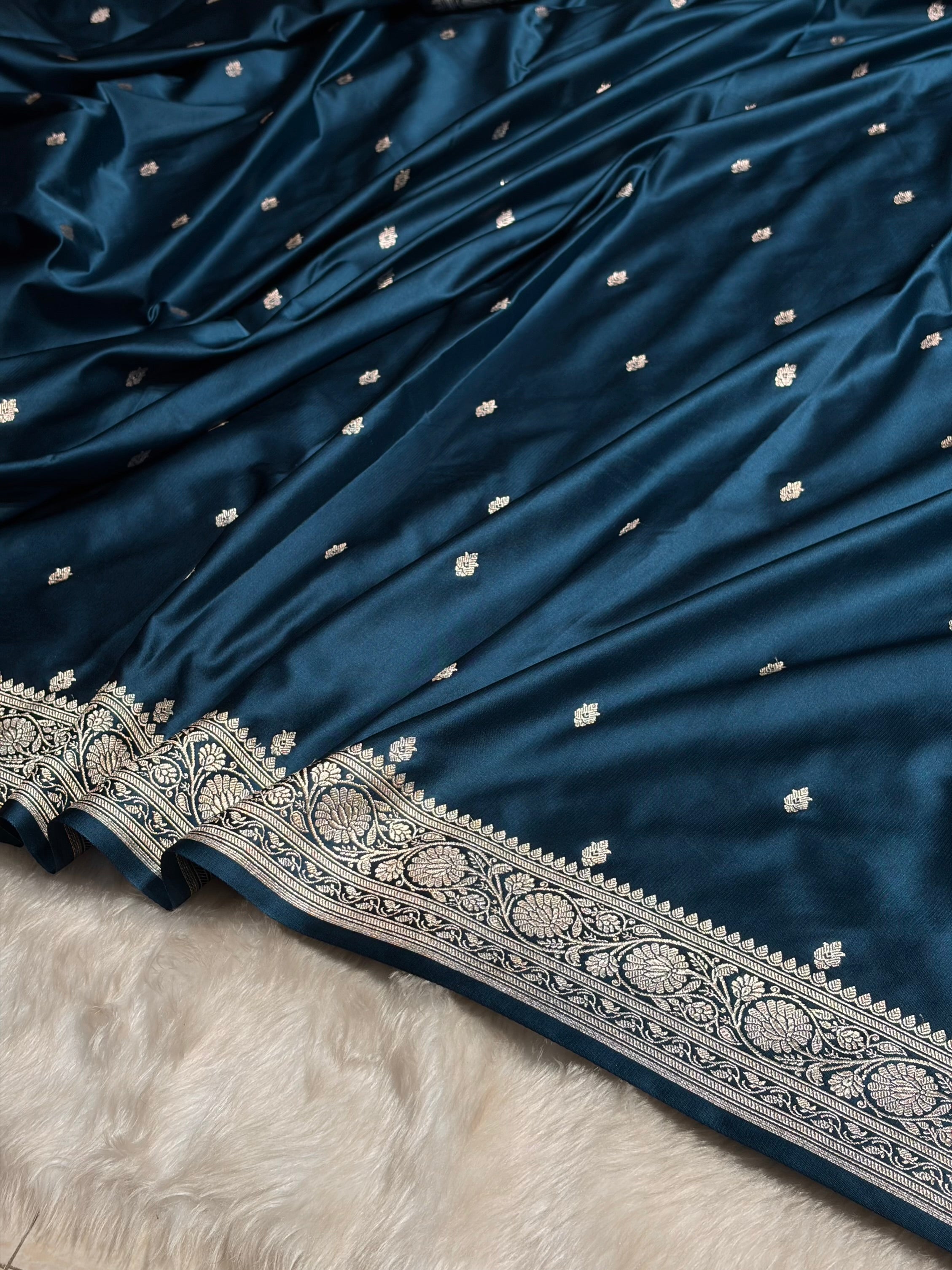 German Blue Shades Booti Mashru Silk Saree MS68