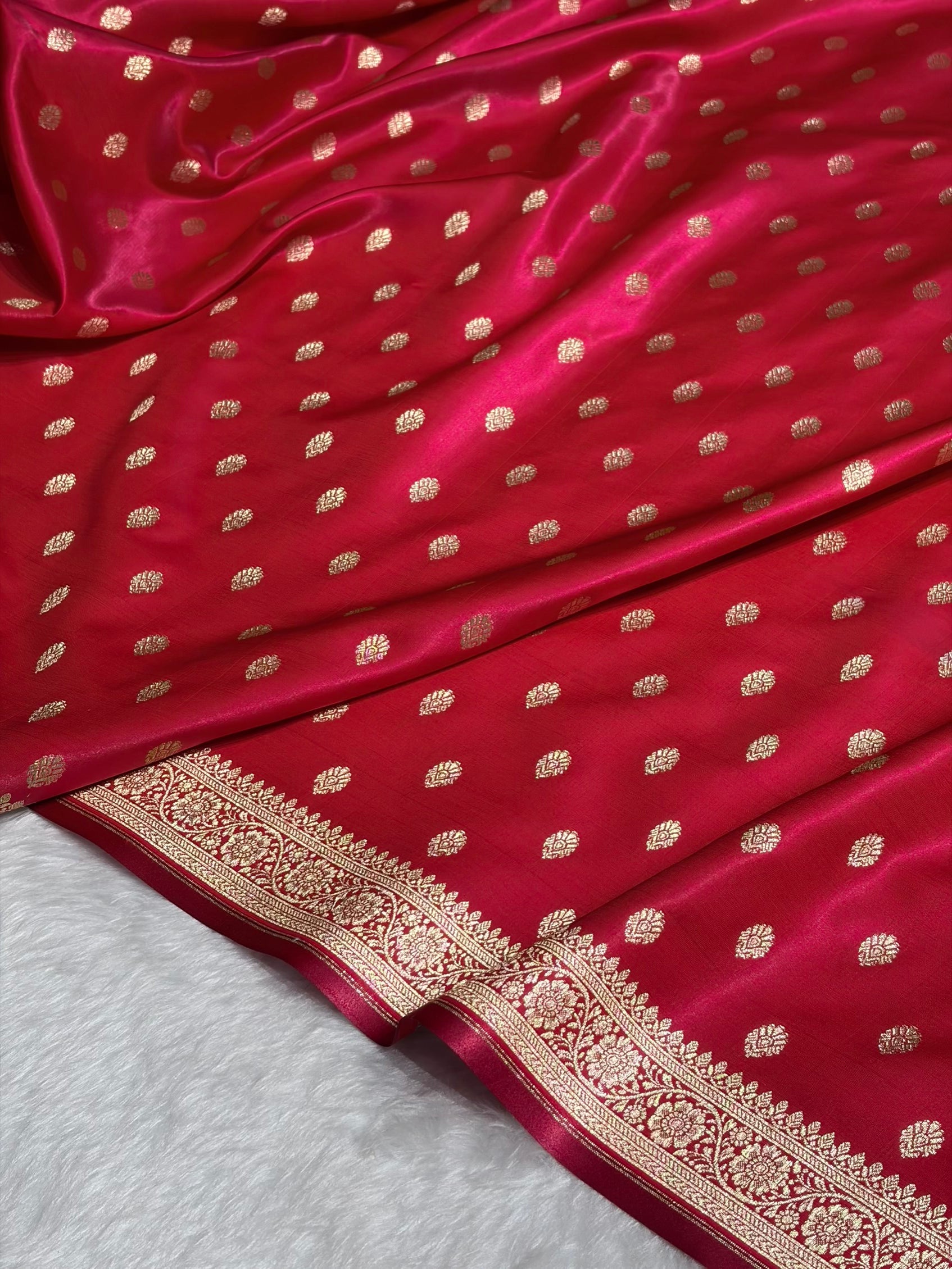 Cross Rani Shades Banarasi Satin Silk Saree SS36