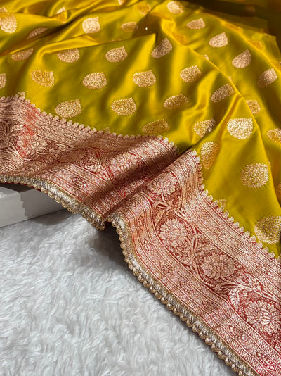 Olive Green-Red Contrast With Banarasi Gotta Patti Boota Katan Silk Saree SKMGP14
