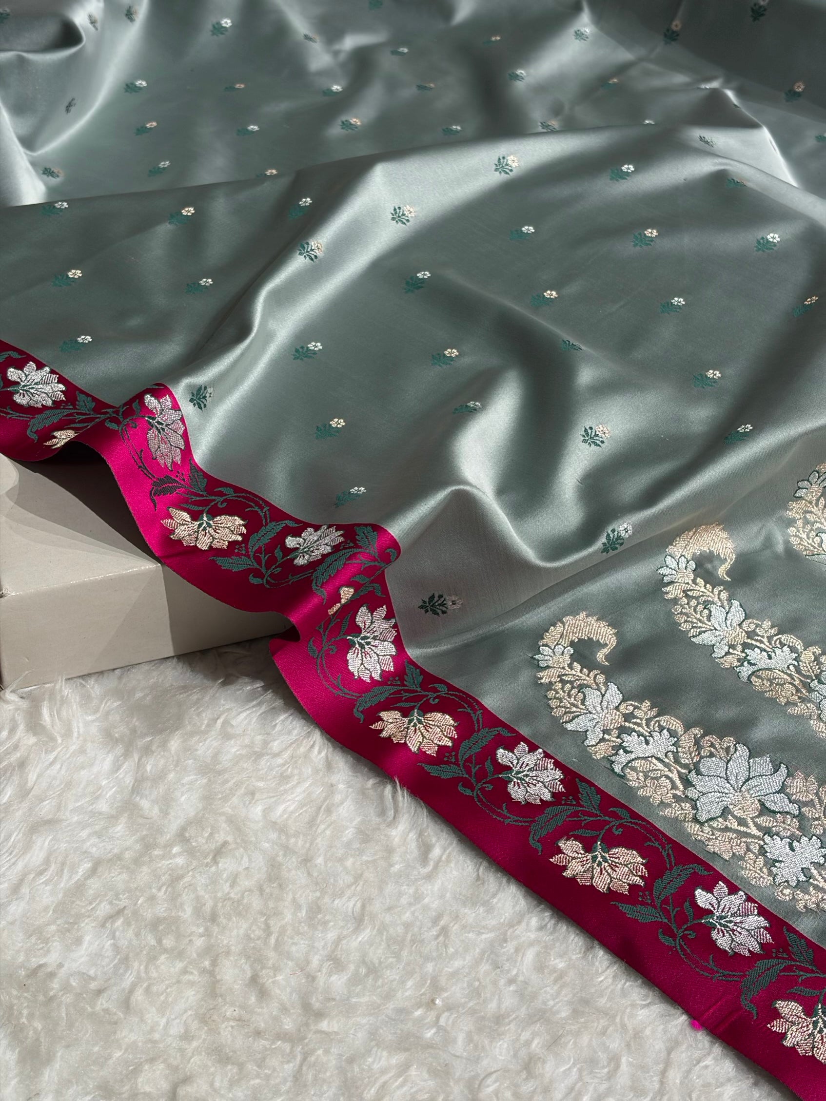 Contrast Grey With Rani Floral Boota With Floral Border Mashru Silk Saree MSM-78