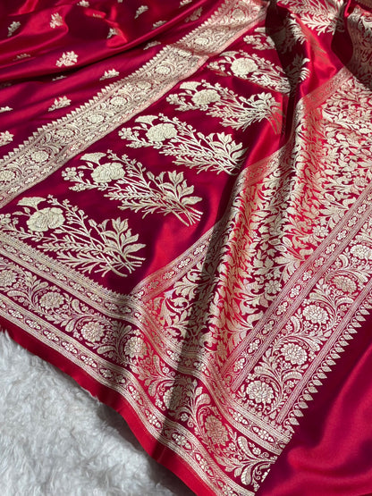 Magentic Red Shades Banarasi Boota Pattern Floral Mashru Silk Saree MSM-120
