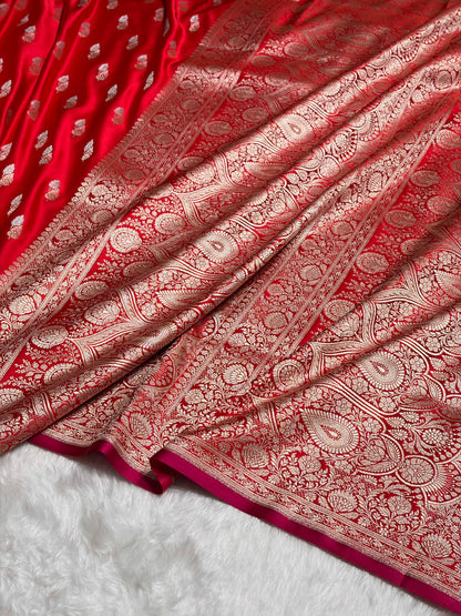 Red Shades Floral Booti Mashru Silk Saree MSM-69