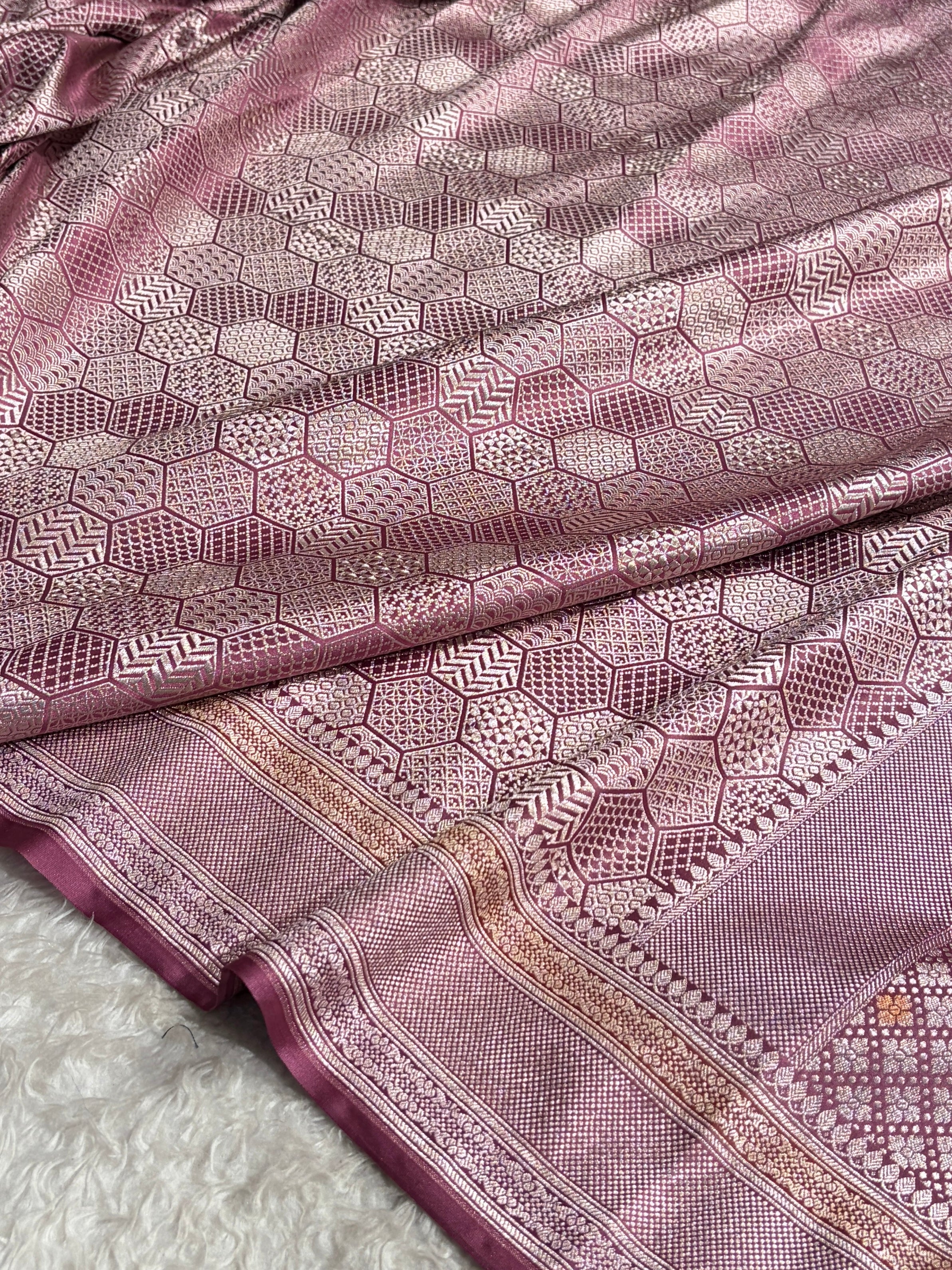 Mauve Shades Minakari Brocade Mashru Silk Saree MS85