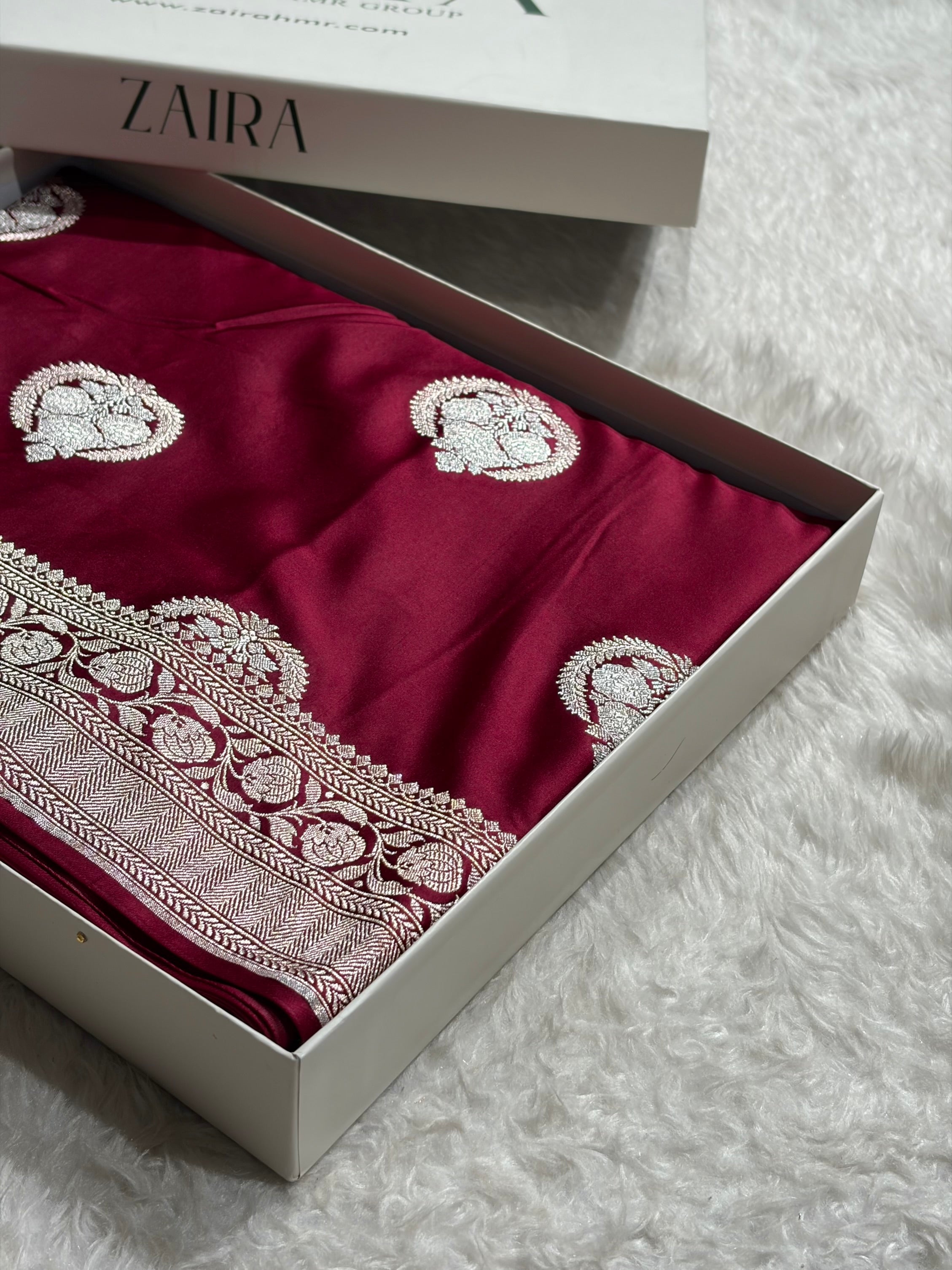 Garnet Shades Minakari Boota Mashru Silk Saree MS35