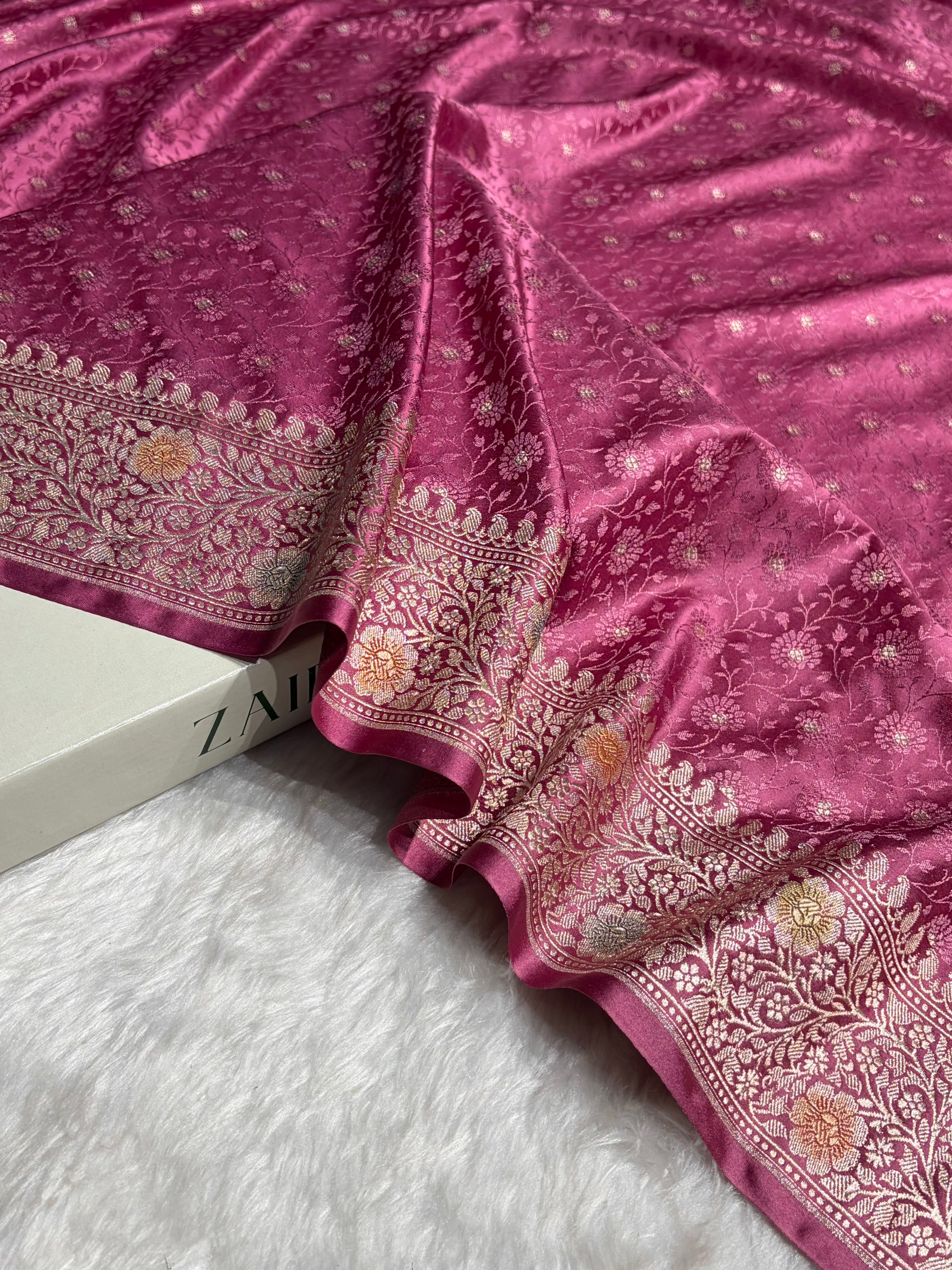 Mauve Shades  Minakari Booti Tanchoi Mashru Silk Saree MS49