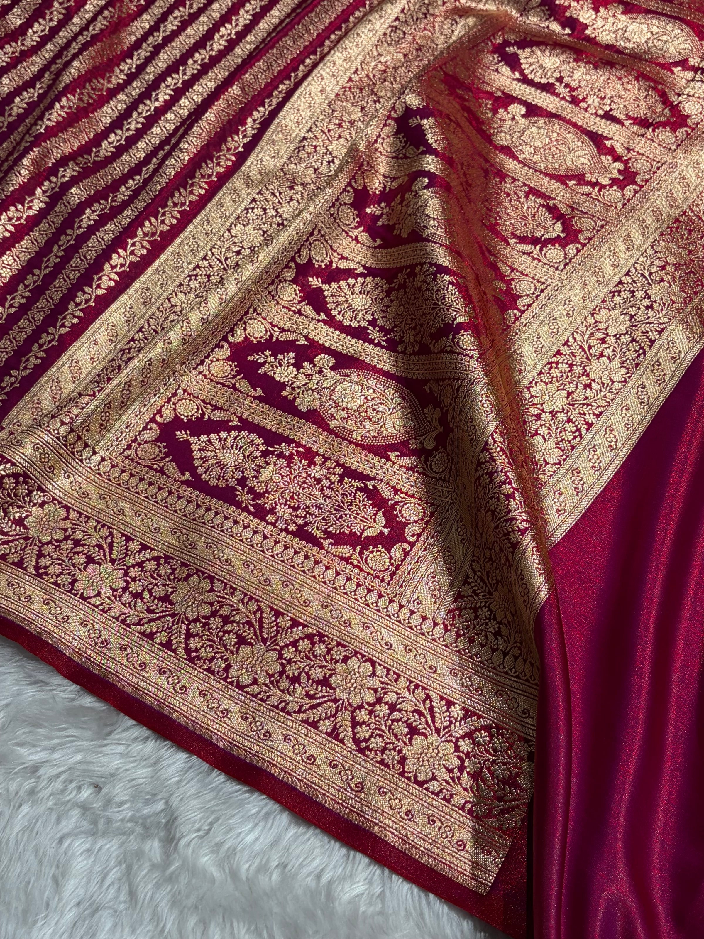 Reddish Magenta Shades Stripe Pattern Banarasi Satin Silk Saree SS46