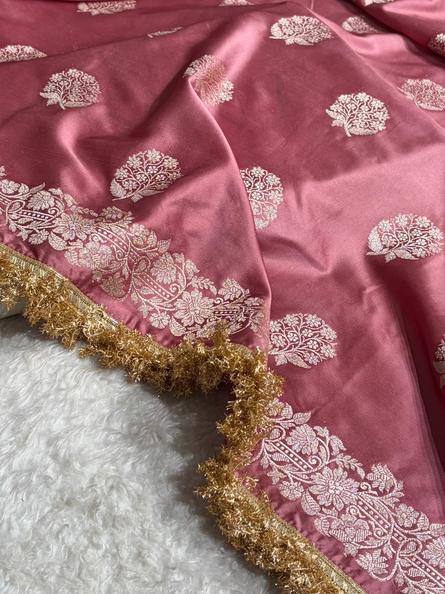 Mauve Jaal Pattern Mashru Silk Saree with gotta Patti