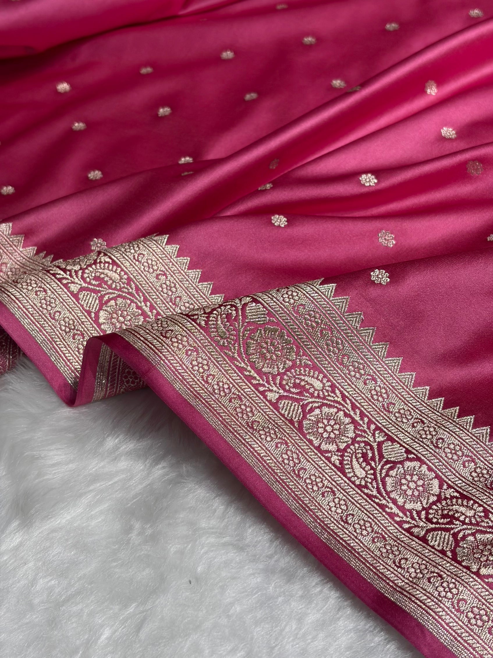 Baby Pink Booti Mashru Silk Saree MS26