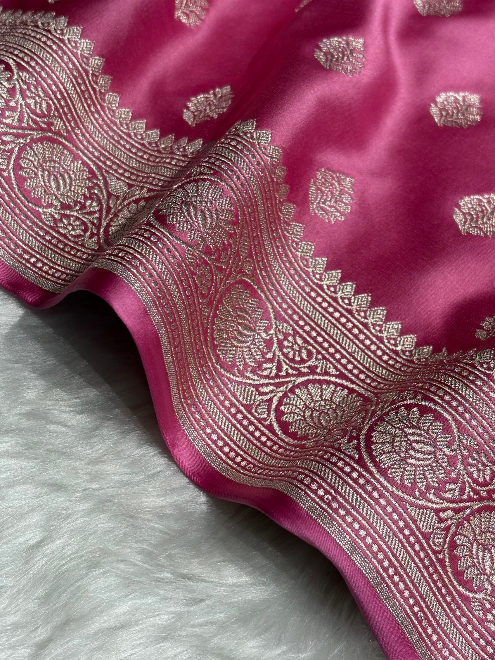 Blush Pink Shade Boota Mashru Silk Saree MS17