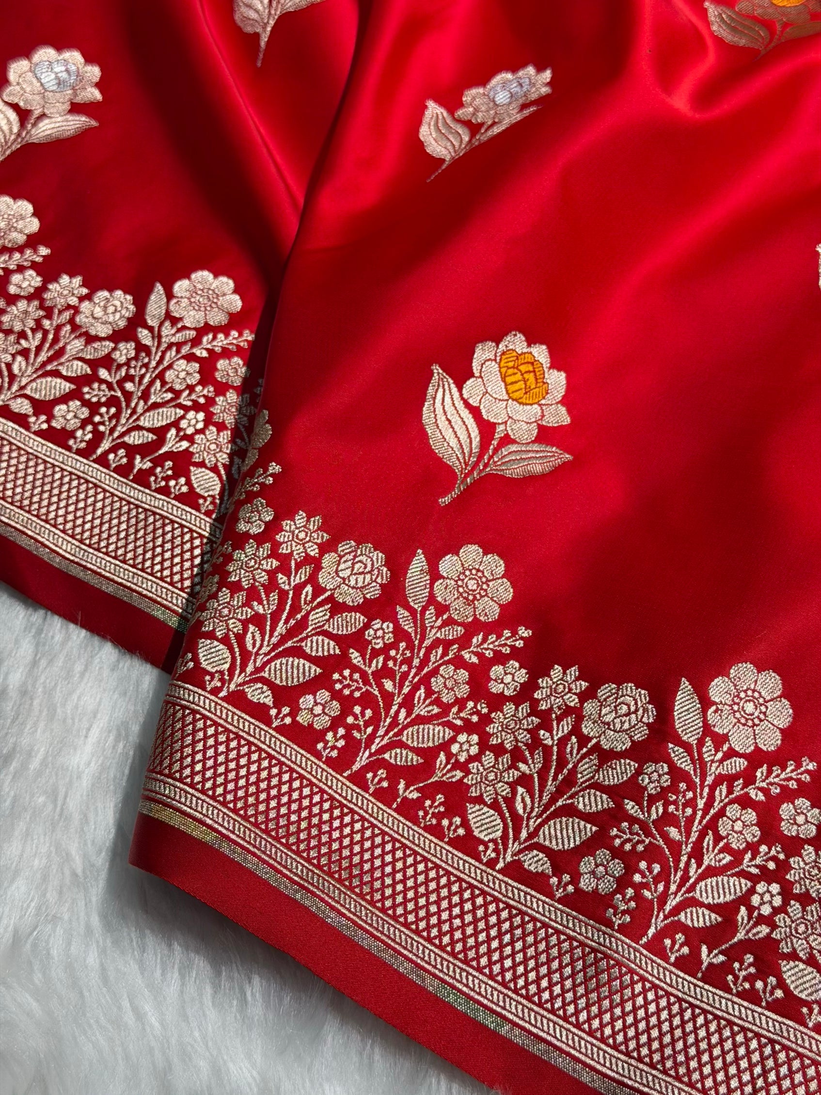 Premium Banarasi Satin Katan Saree With Minakari Boota in Red Shades SK94