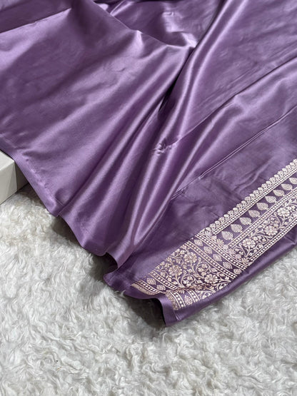 Lavender Shades Banarasi With Floral Border Mashru Silk Saree MSM-124