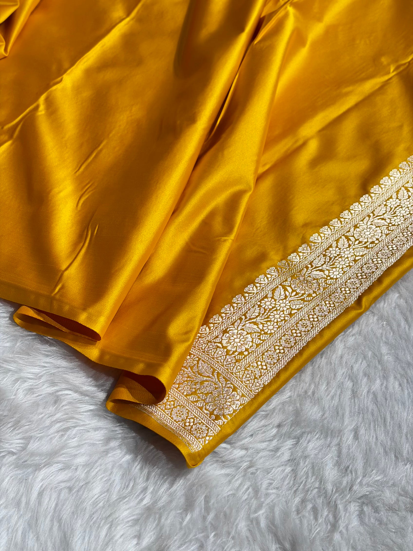 Rich Mustard Yellow Shades Banarasi With Floral Border Mashru Silk Saree MSM-127
