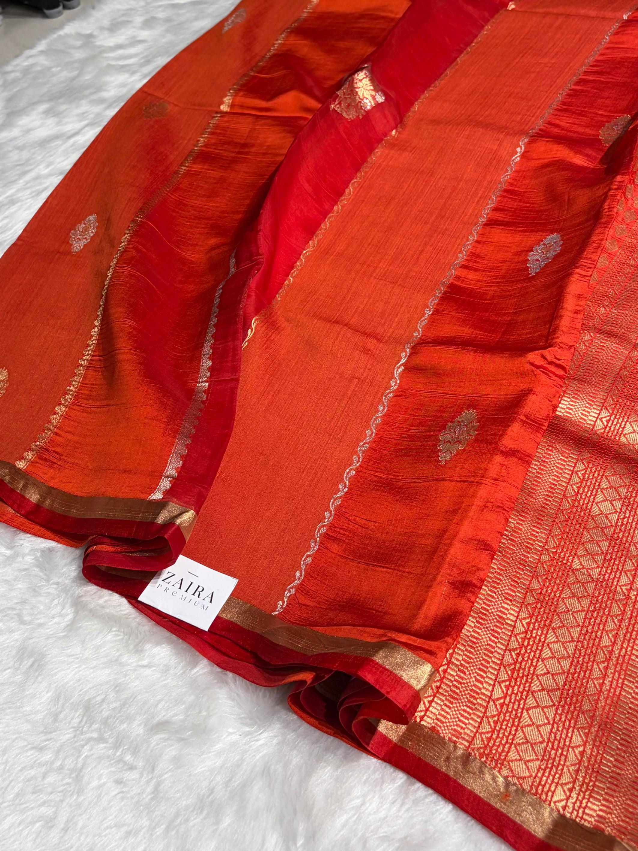 Red Shades Rangkart Handwoven Pure Katan Raw Mango Silk RM-40