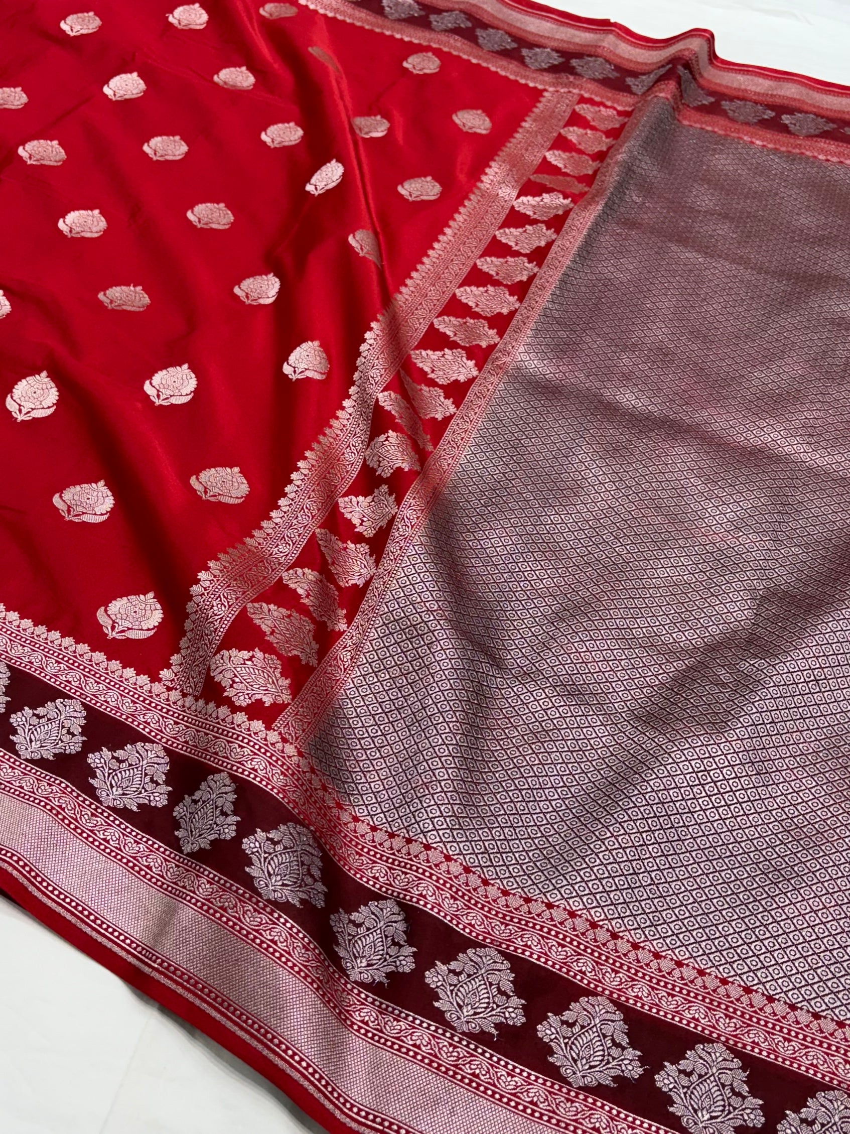 Red Shade With Booti Pattern Mashru Silk Saree