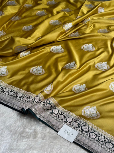 Contrast Dusty Mustard With Dark Bottle Green Minakari Boota Mashru Silk Saree MCS35