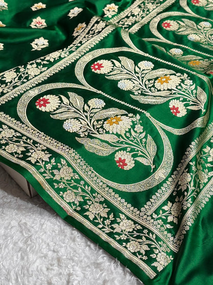 Premium Banarasi Satin Katan Saree With Minakari Boota in Bottle Green Shades SK112