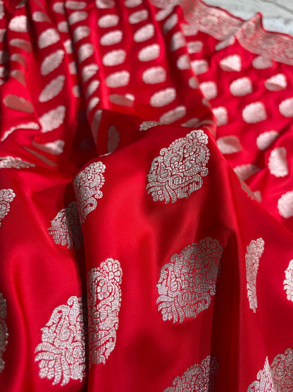Red Shades Banarasi Boota Pattern Floral Mashru Silk Saree MSM-105