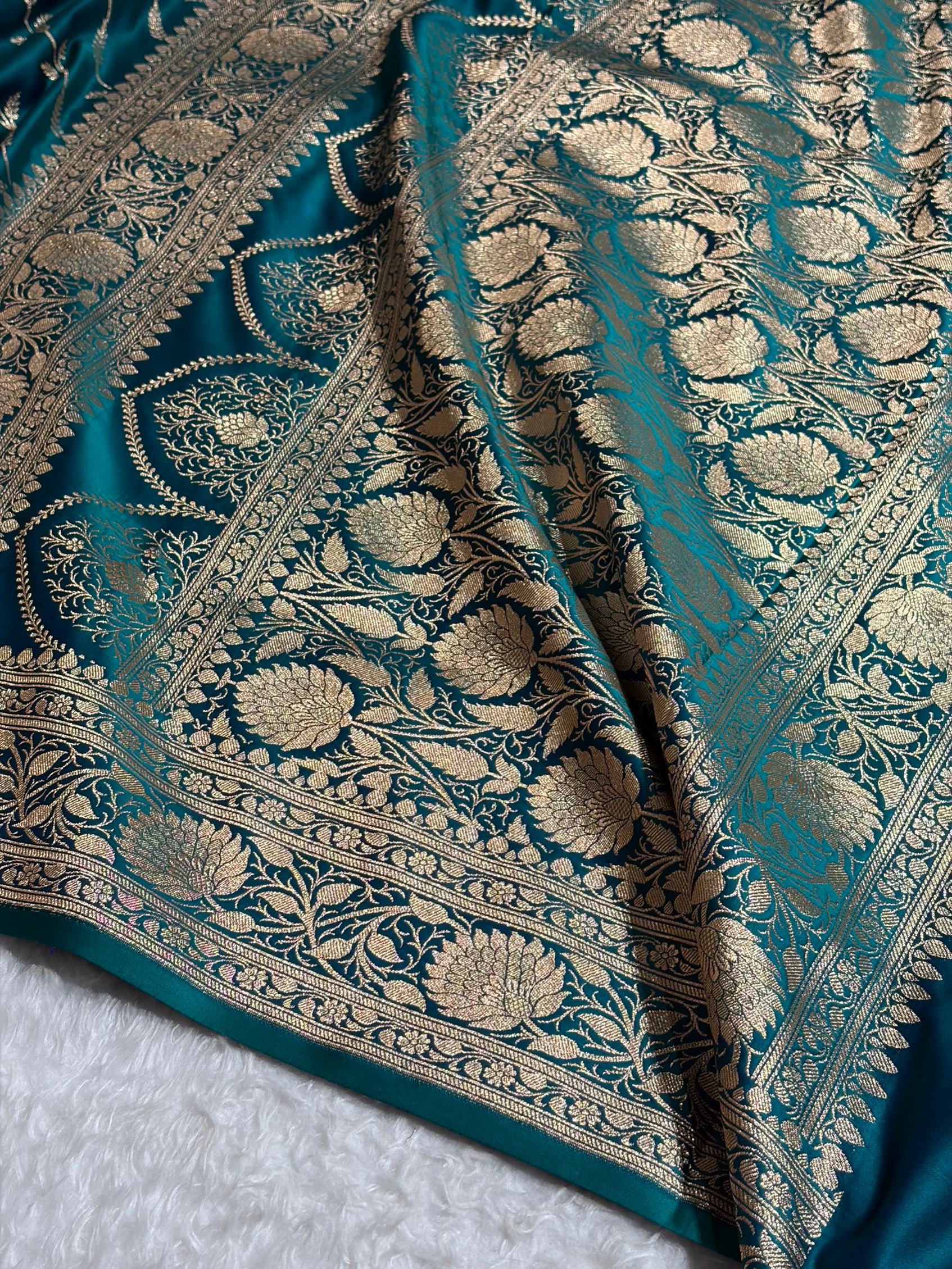 Cross Wine Floral Pattern Satin Katan Silk saree SK37
