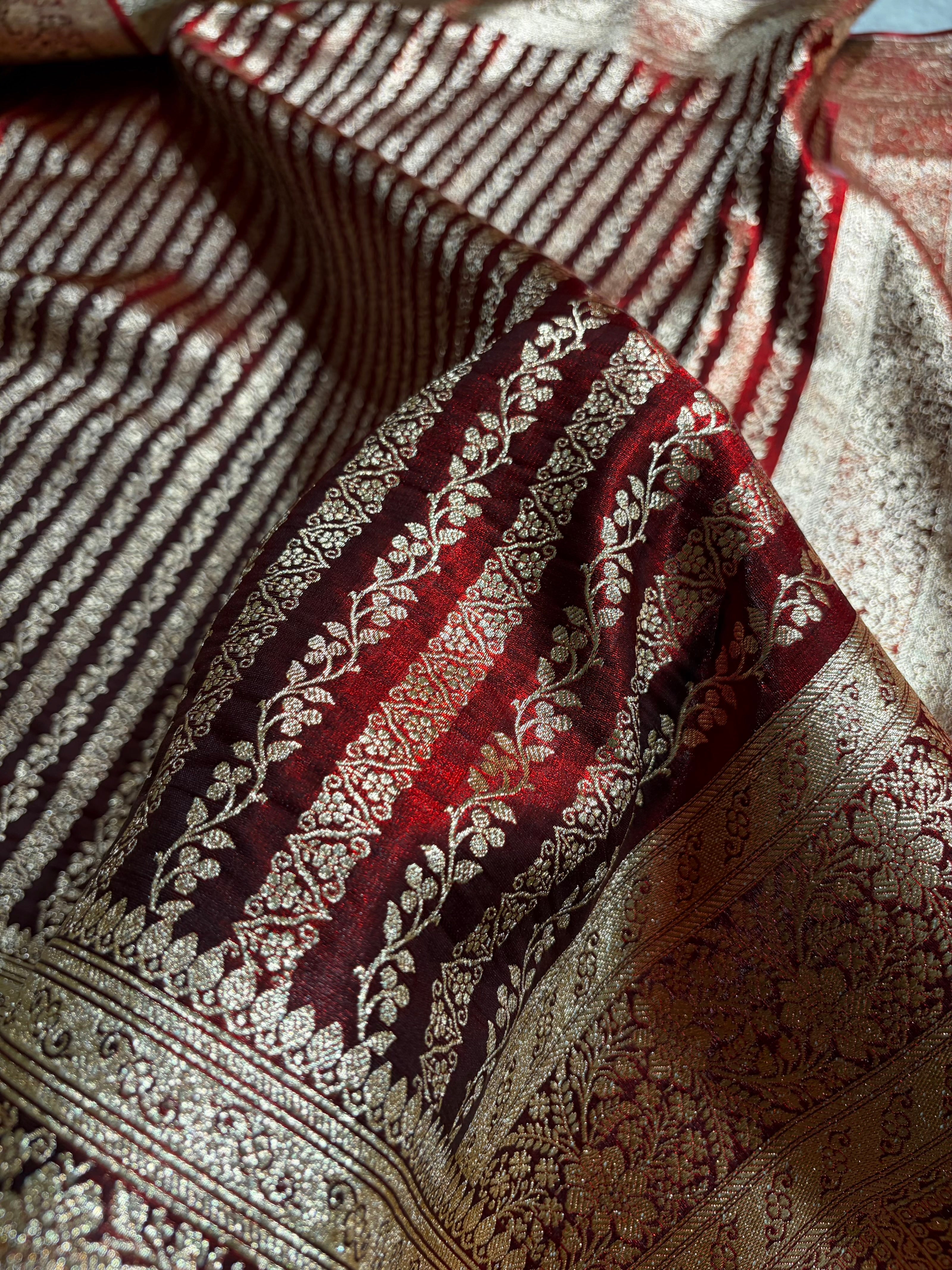 Maroon Shades Stripe Pattern Banarasi Satin Silk Saree SS46