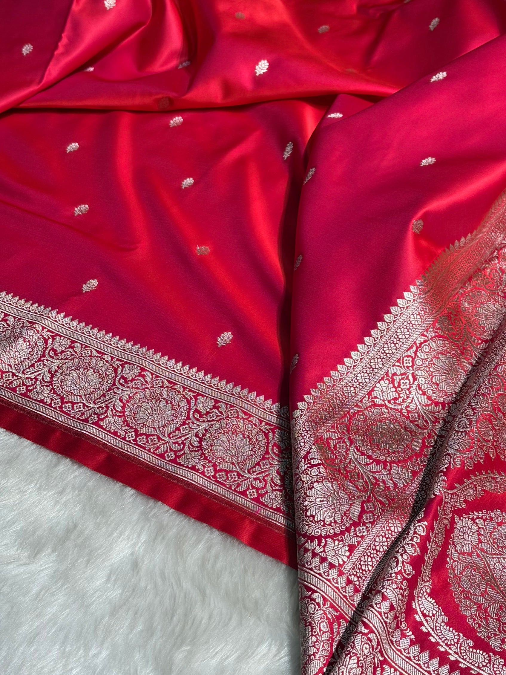 Reddish Pink Floral Boota With Floral Border Mashru Silk Saree MSM-81