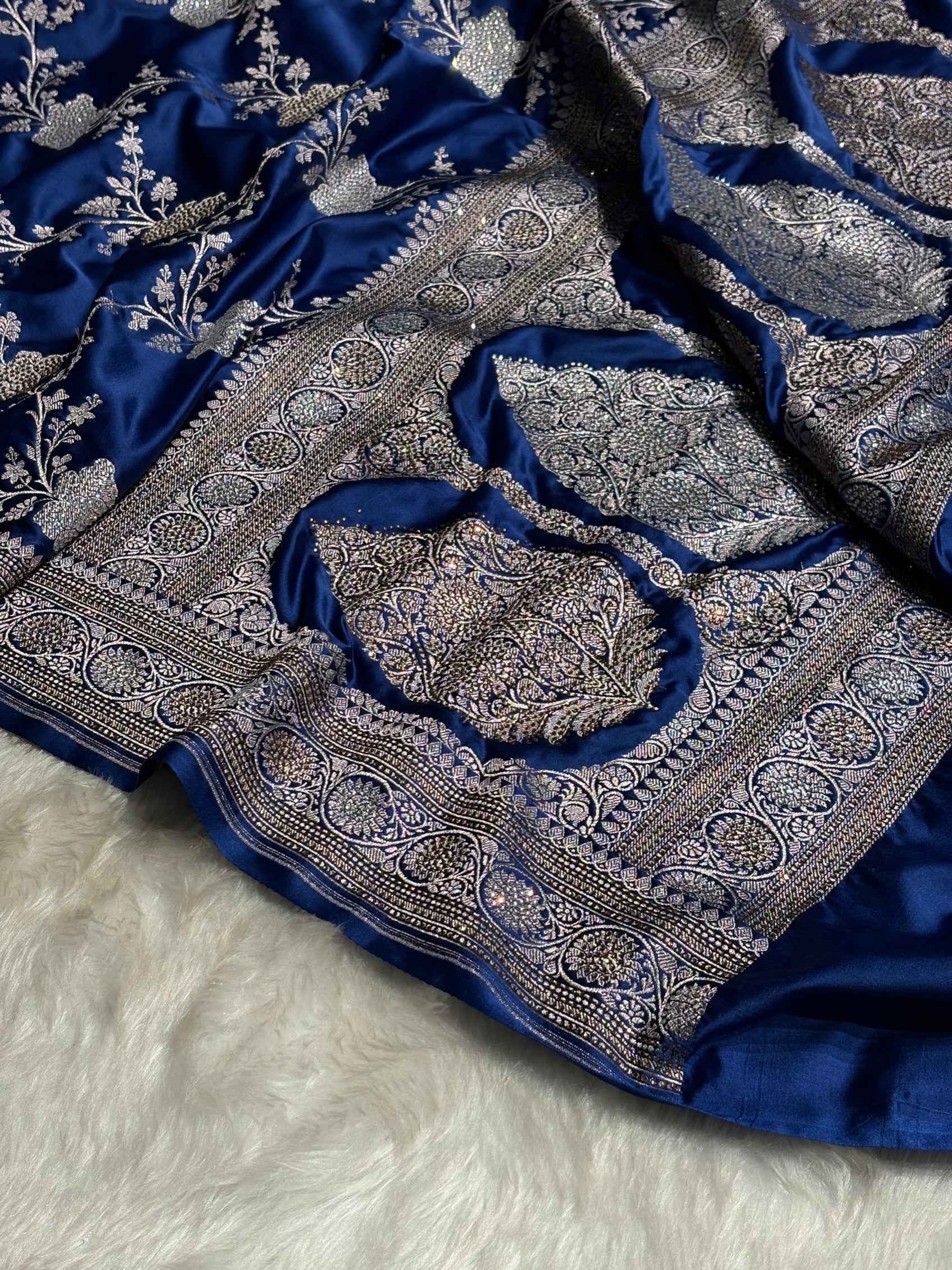 Banarasi Royal Blue Shades Jaal Mashru Silk Saree BMS63