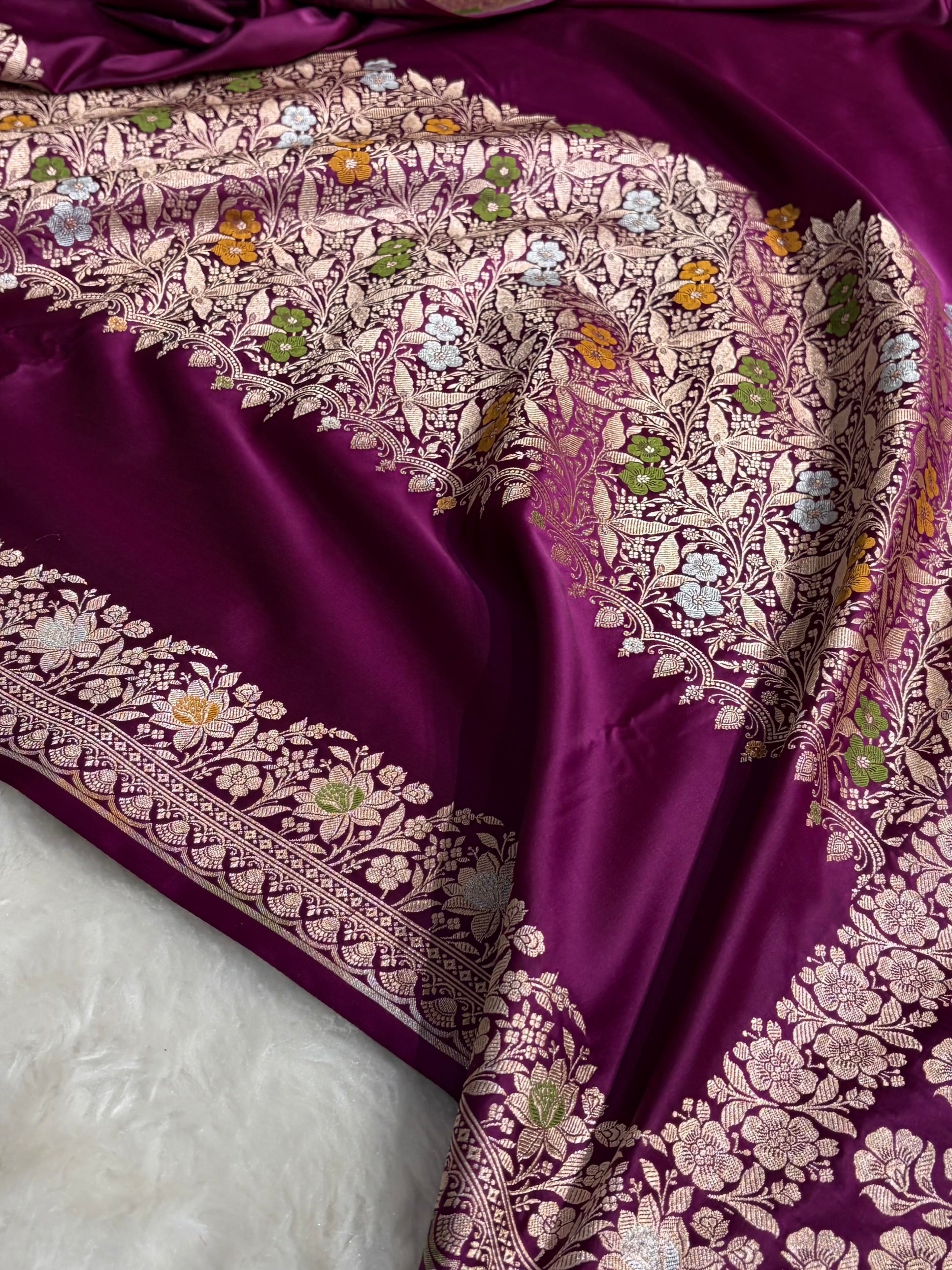 Wine Shades Banarasi Minakari Boota Skirt Pattern Floral Mashru Silk Saree MSM-116
