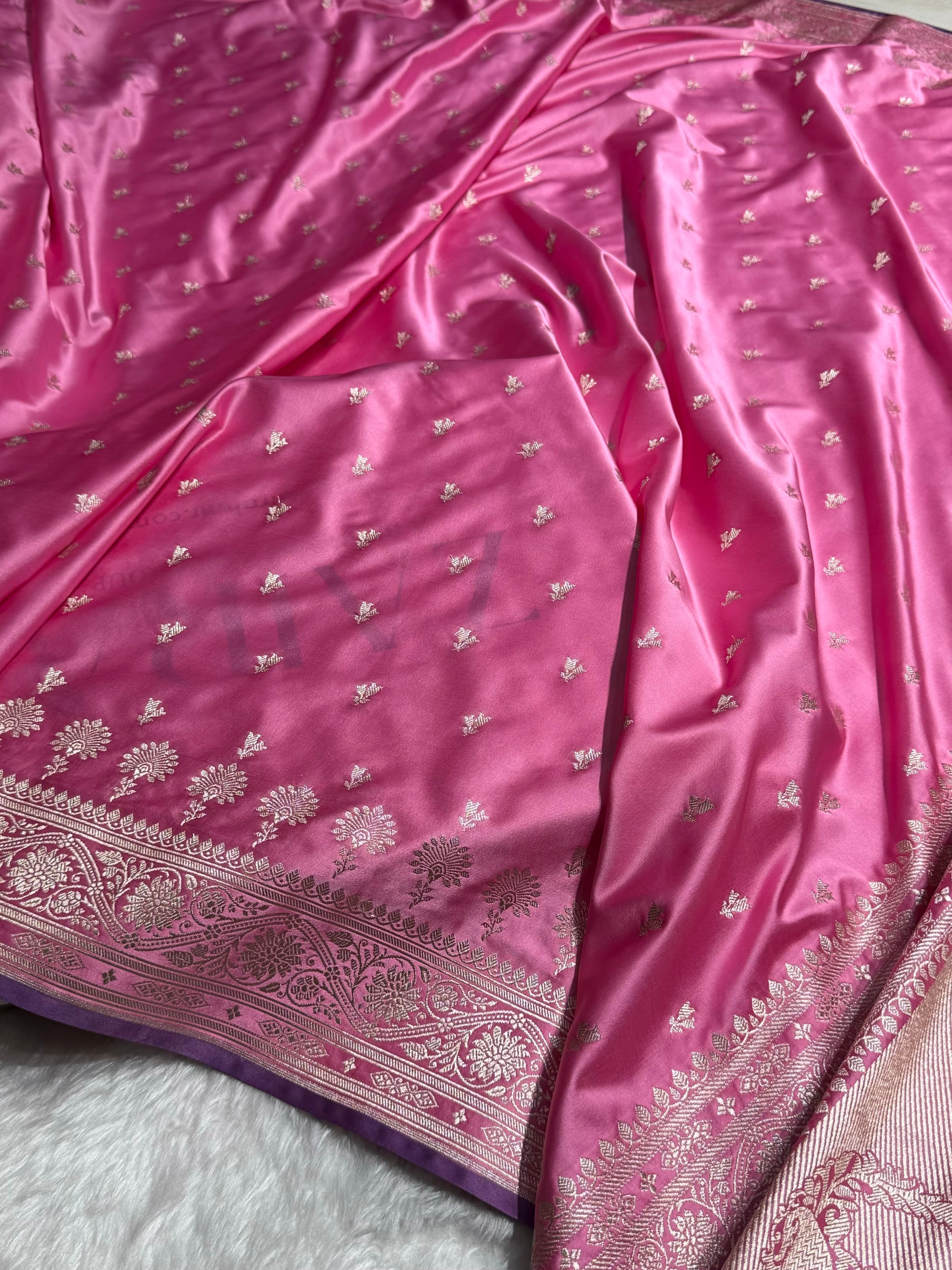 Banarasi Baby Pink Shades Floral Mashru Silk Saree MCS89