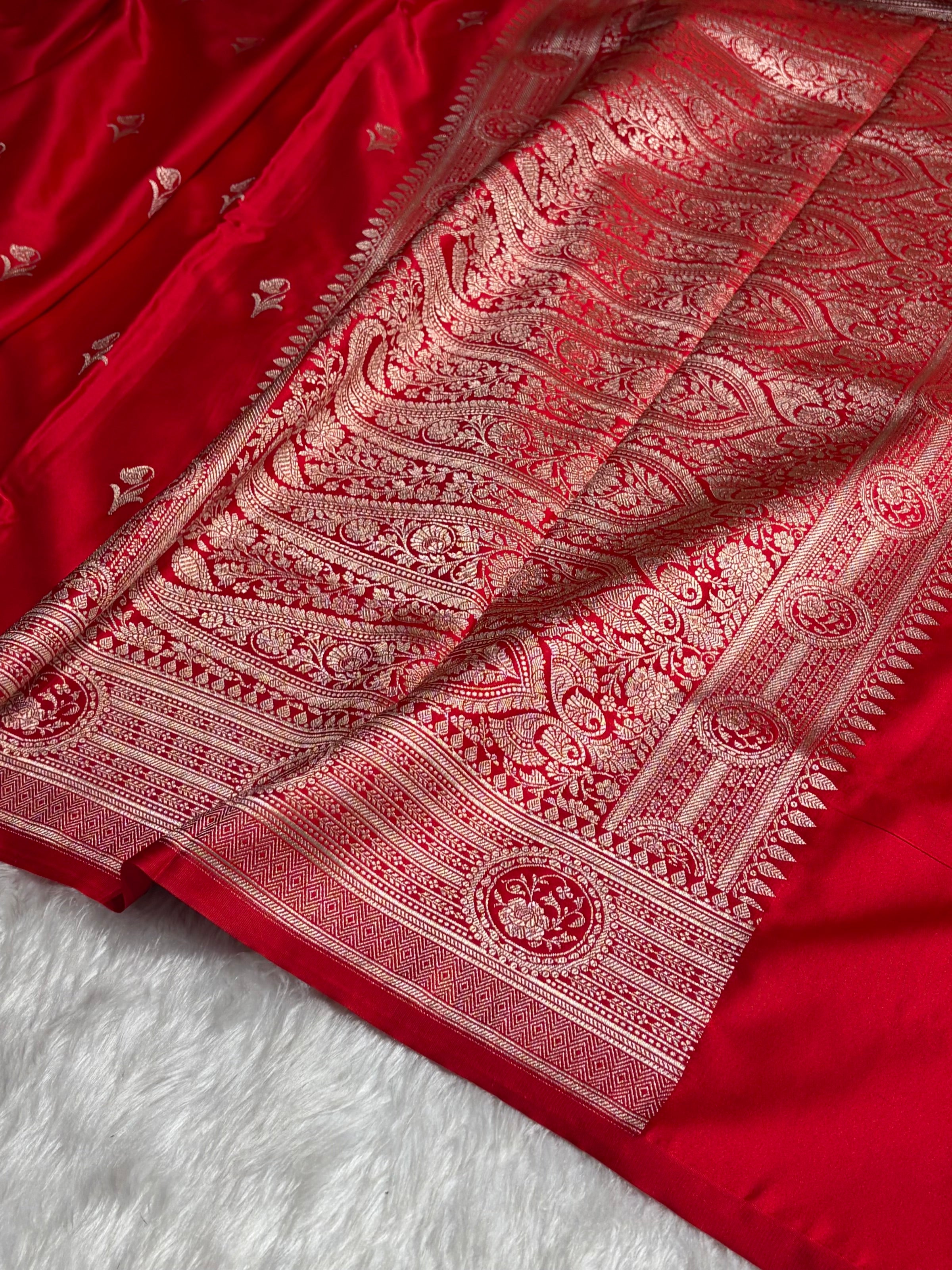 Red Boota With Floral Border Mashru Silk Saree MSM-96