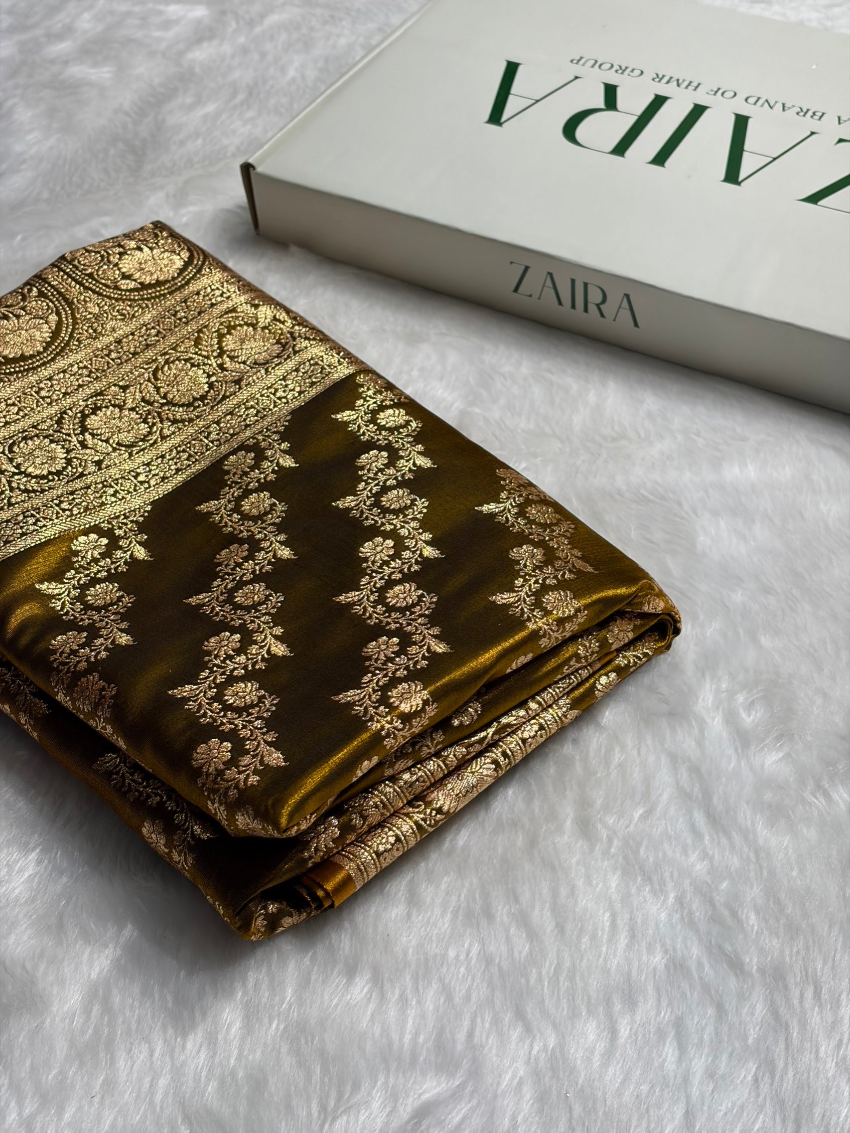 Mehendi Shades Banarasi Satin Silk Saree SS32